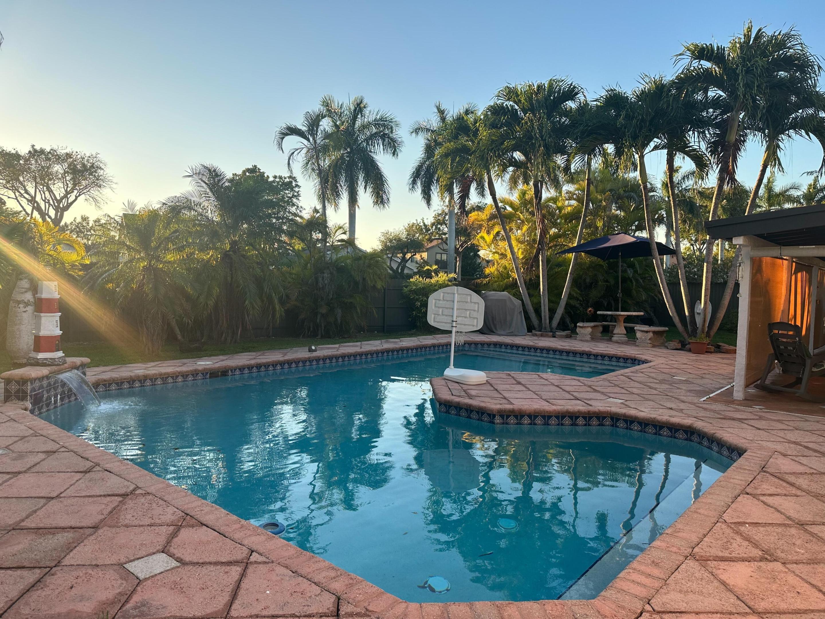4528 SW 146TH Court
