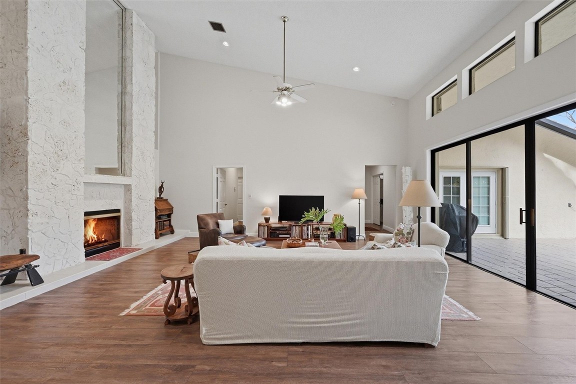 Parkland Lakes PUD 102-44 - Residential