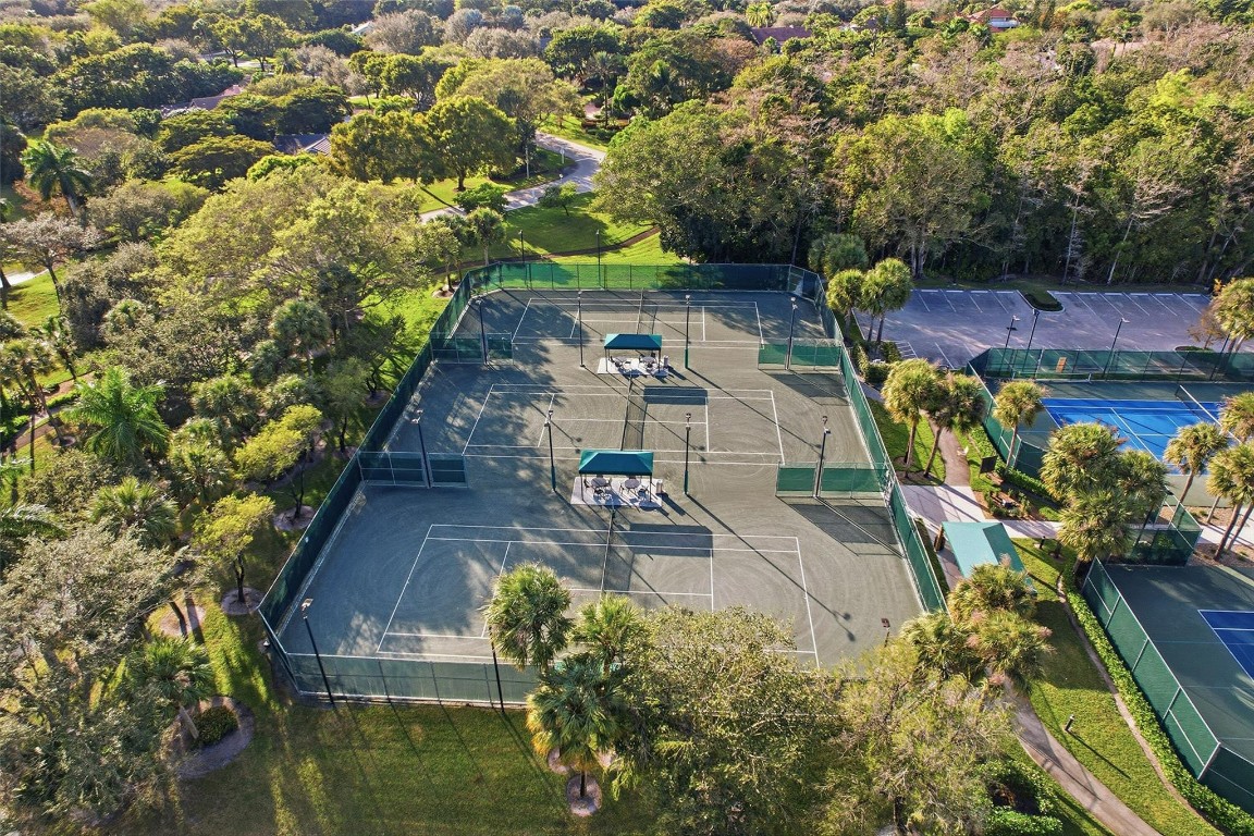 Parkland Lakes PUD 102-44 - Residential