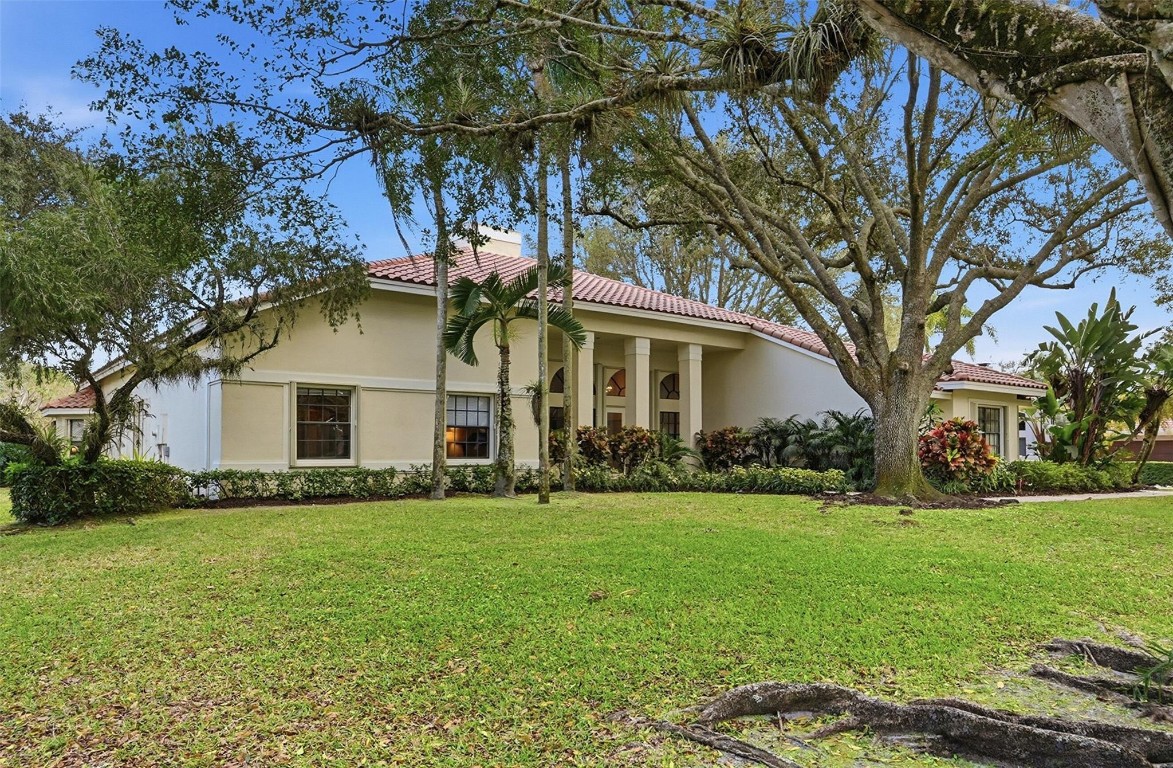 Parkland Lakes PUD 102-44 - Residential