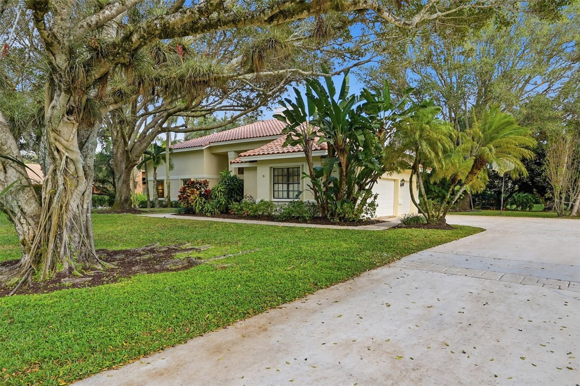 Parkland Lakes PUD 102-44 - Residential