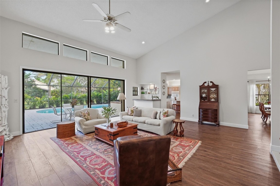 Parkland Lakes PUD 102-44 - Residential