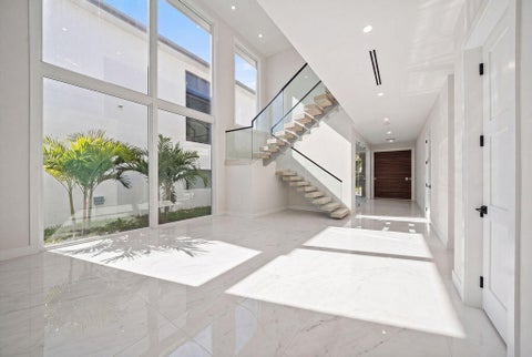 Tiny photo for 2611 Clematis Place, Fort Lauderdale, FL 33301 (MLS # B26043868)