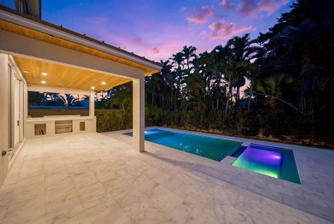Tiny photo for 2611 Clematis Place, Fort Lauderdale, FL 33301 (MLS # B26043868)