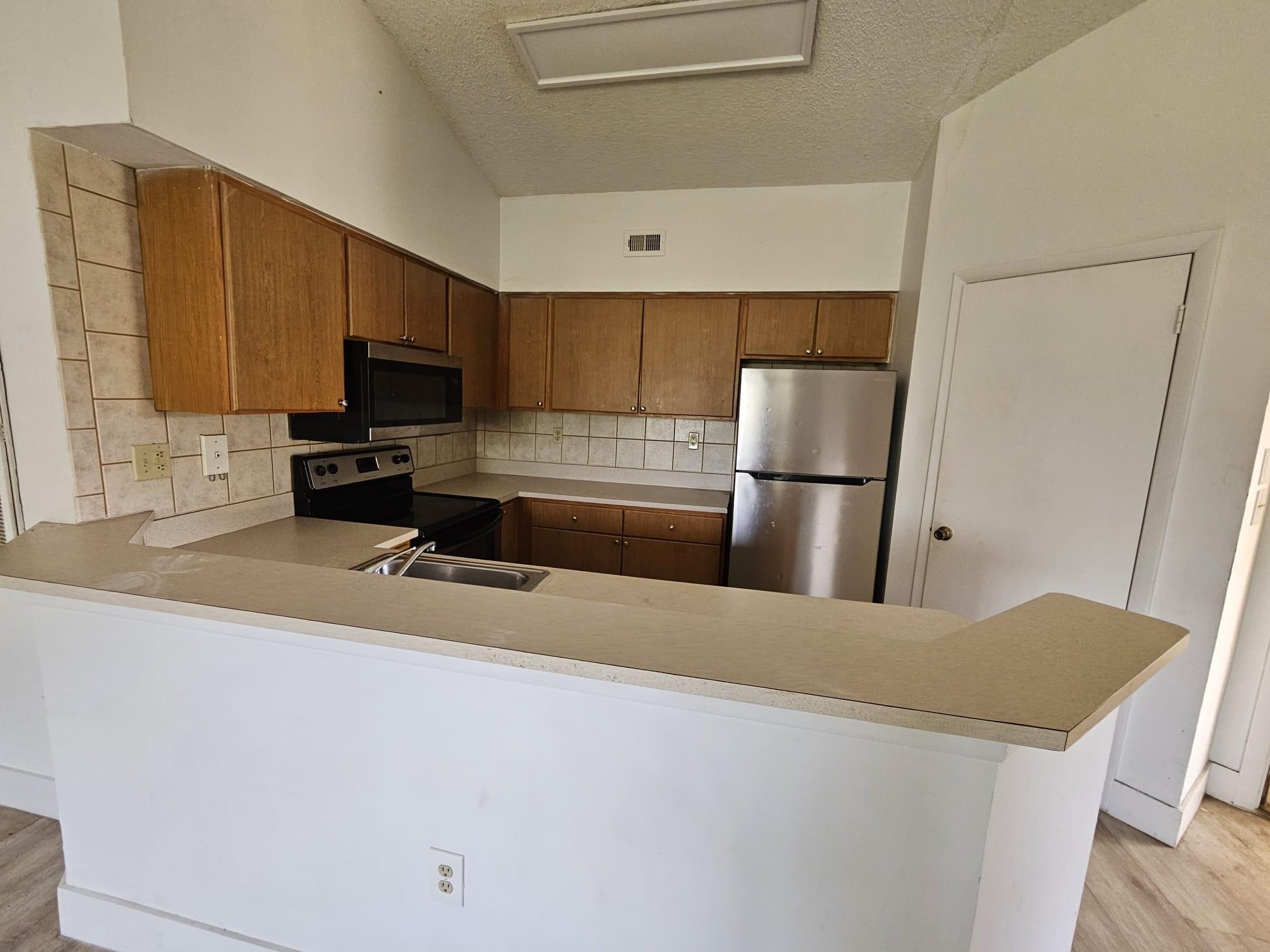 Marina Oaks Condo - Residential Lease