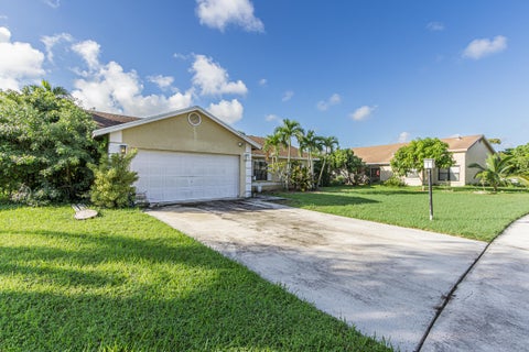 Tiny photo for 8800 PLACID Terrace, Lake Worth, FL 33467 (MLS # B26089397)