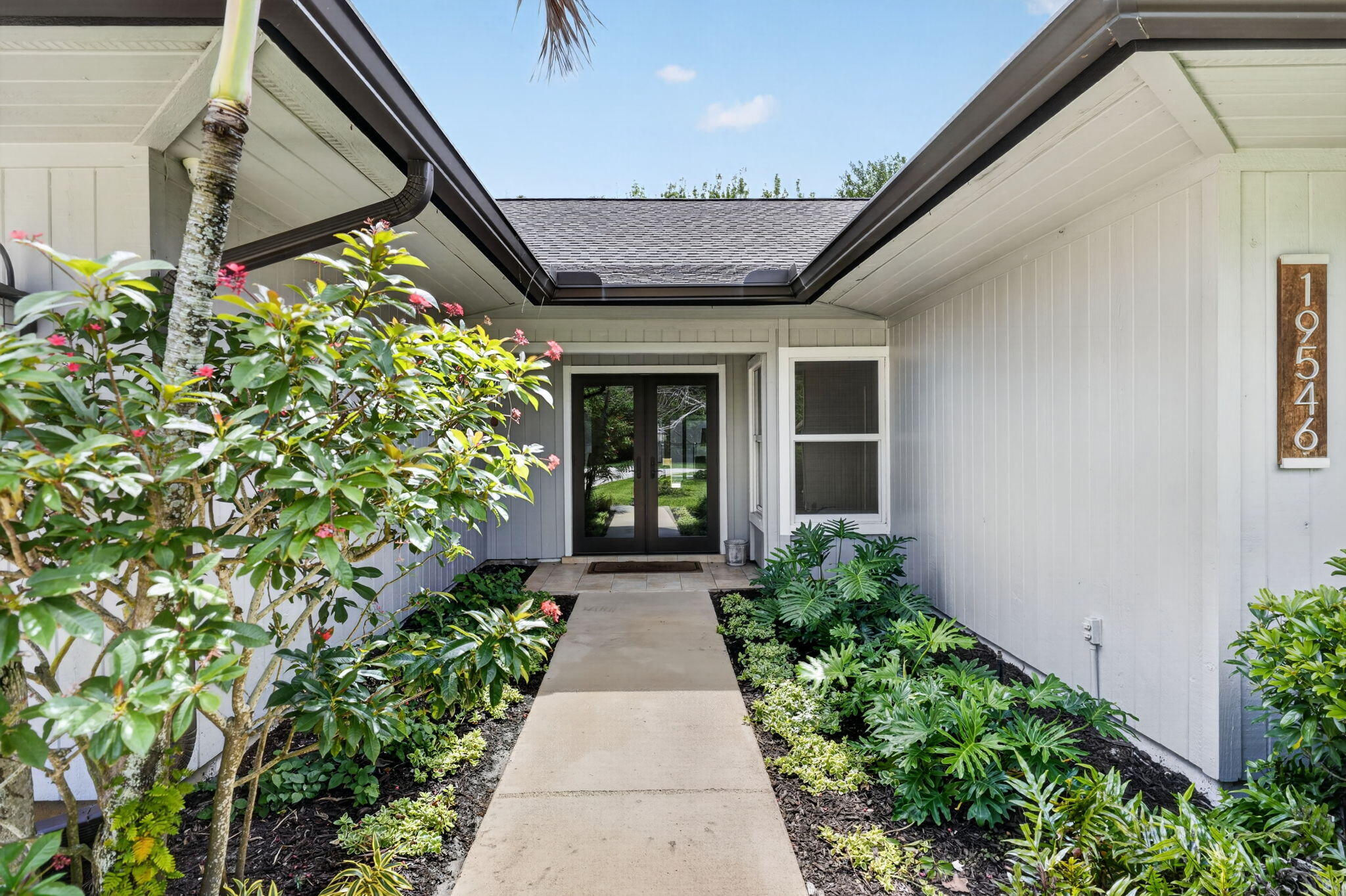 WHISPERING TRAILS 2 - Residential