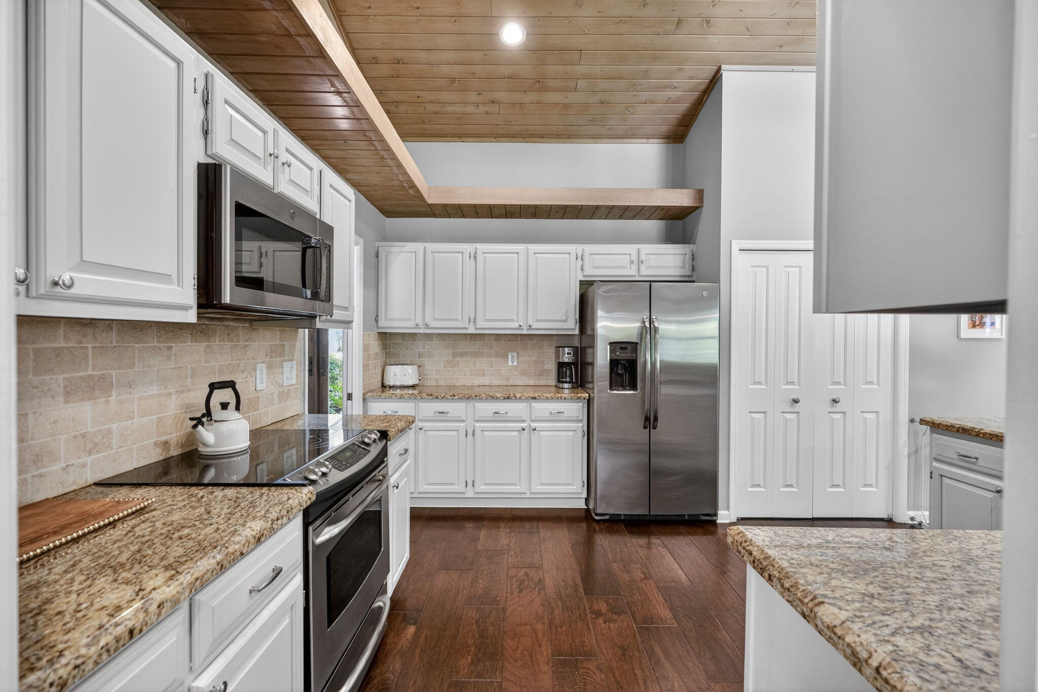 WHISPERING TRAILS 2 - Residential