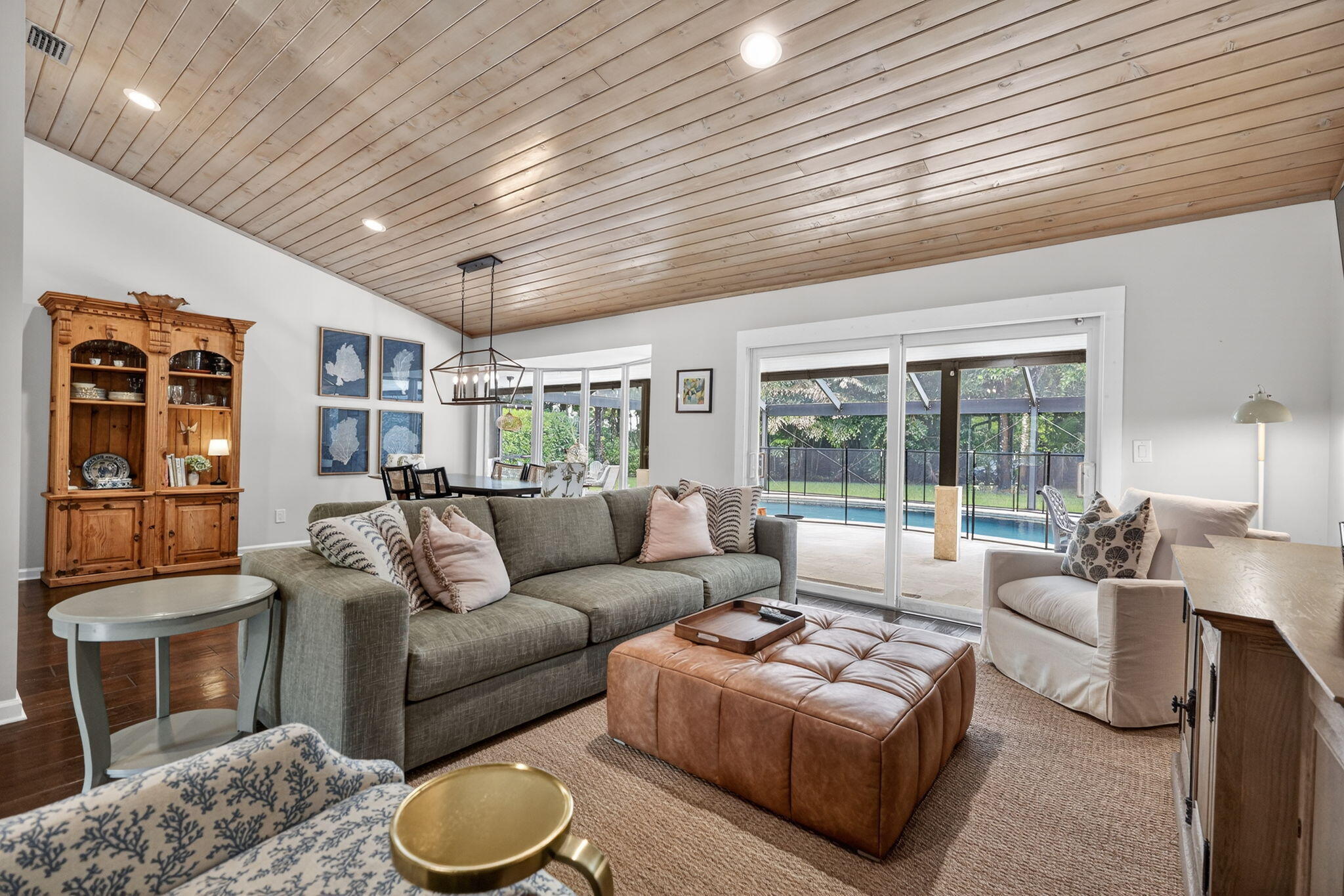 WHISPERING TRAILS 2 - Residential