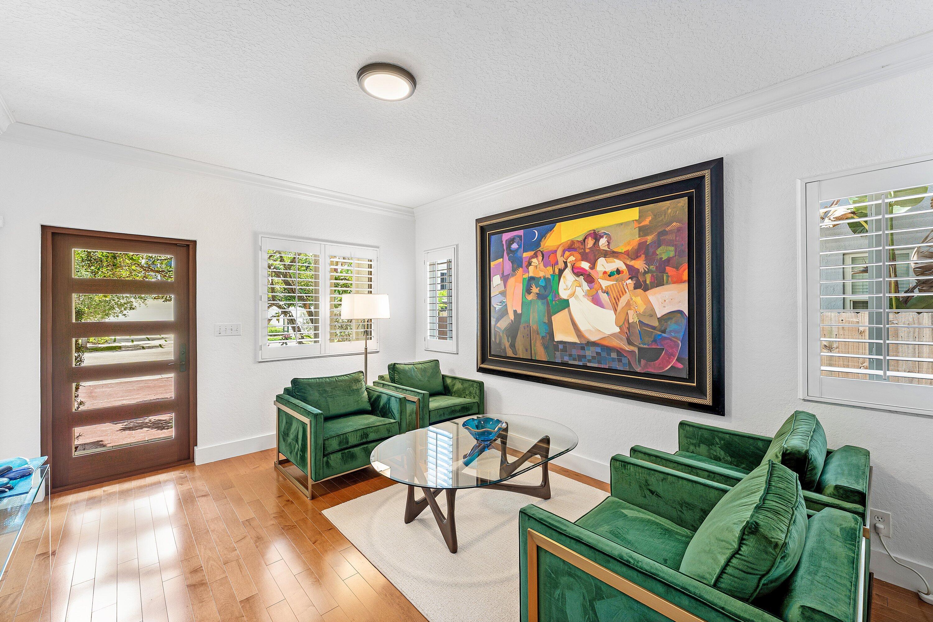808 SW 7th Avenue