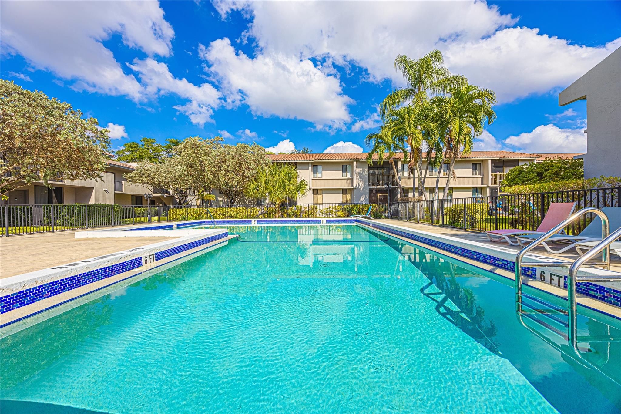 RIVERS EDGE AT OAKWOOD - Residential