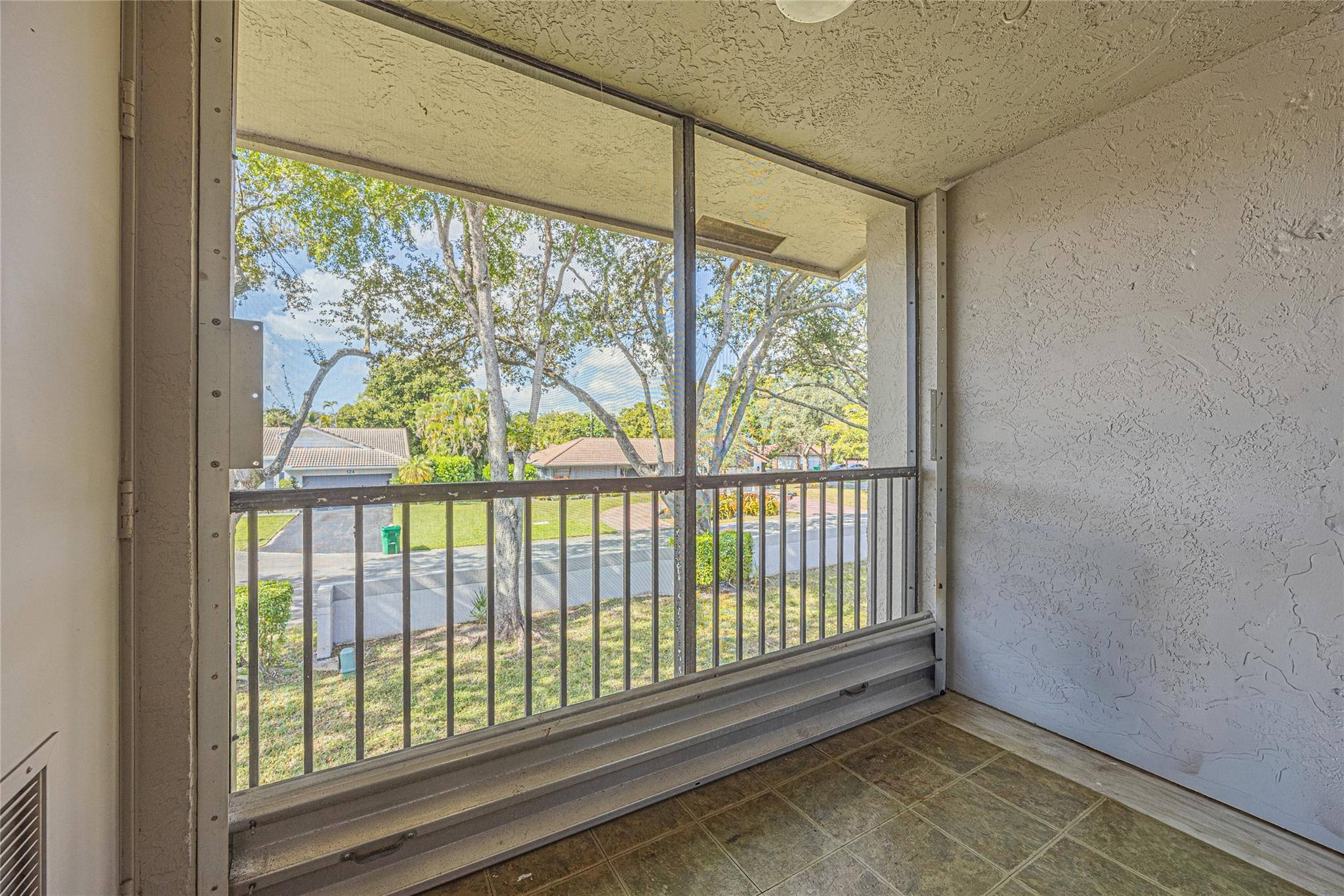 RIVERS EDGE AT OAKWOOD - Residential