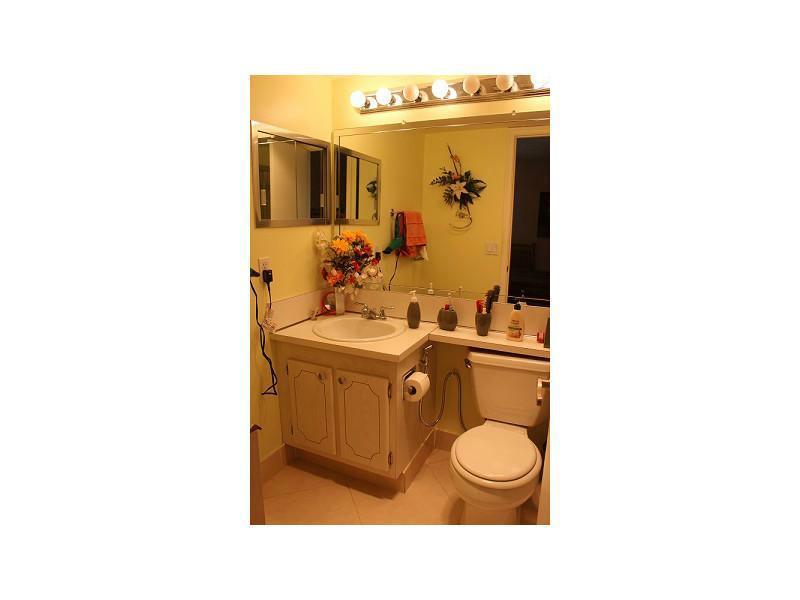 CENTURY VILLAGE EAST - Residential Lease