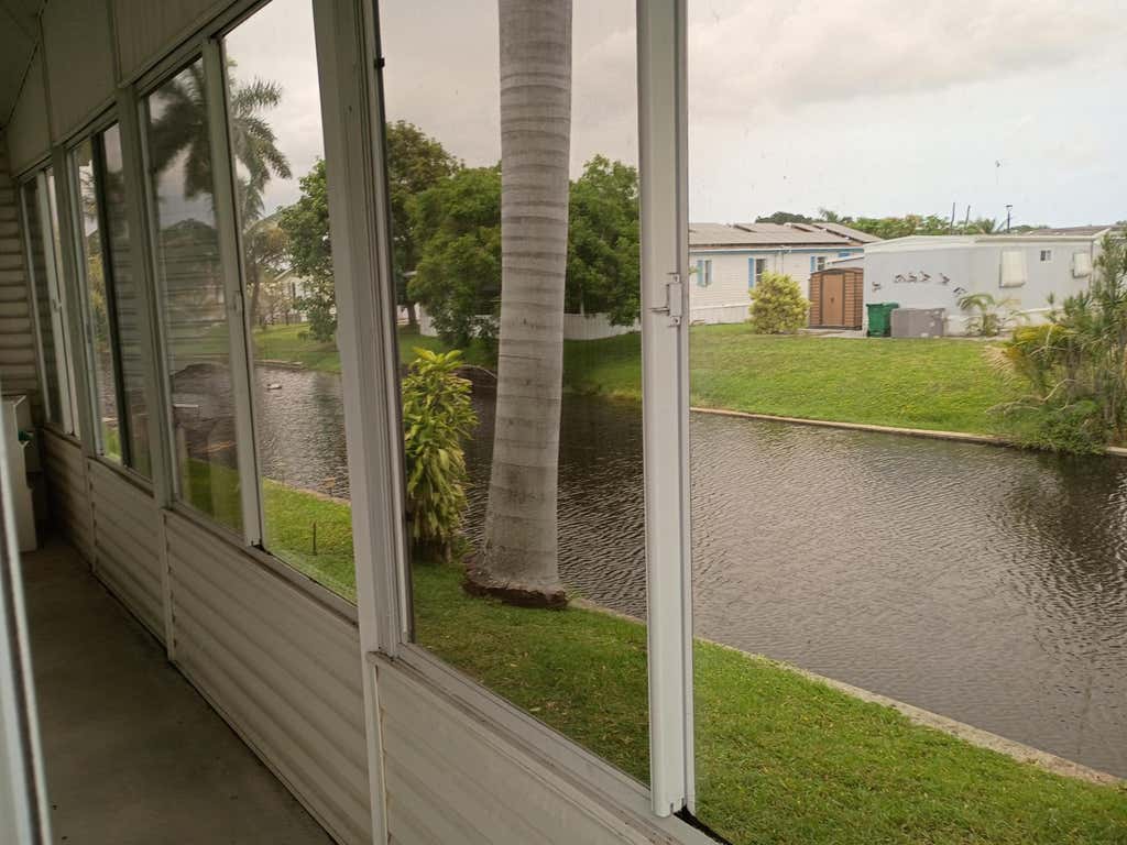 Photo of 2080 SW 85th Avenue, Davie, FL 33324 (MLS # B26042479)