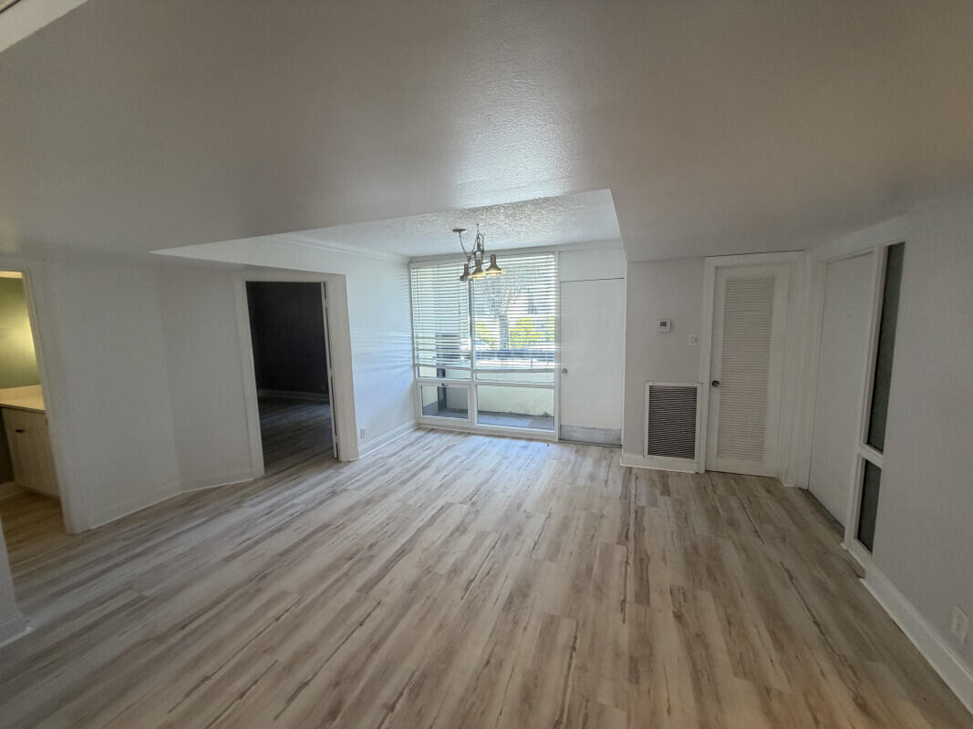 POINTE CONDO - Residential Lease