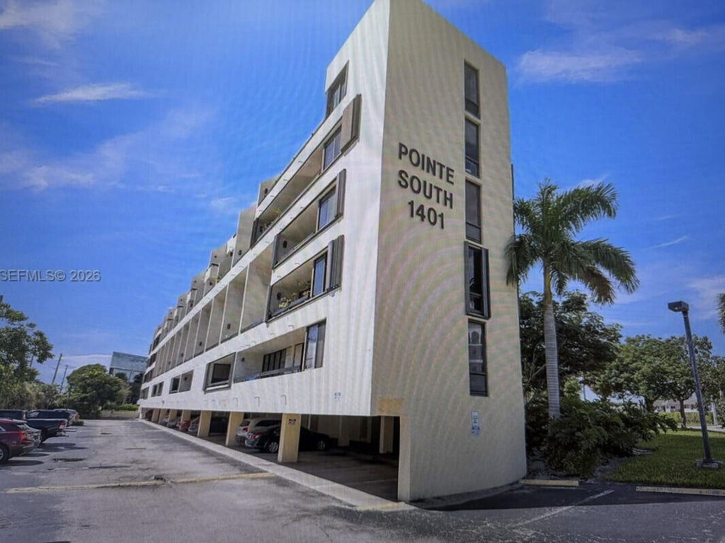 Photo of 1401 S Federal Highway #102, Boca Raton, FL 33432 (MLS # B26027892)