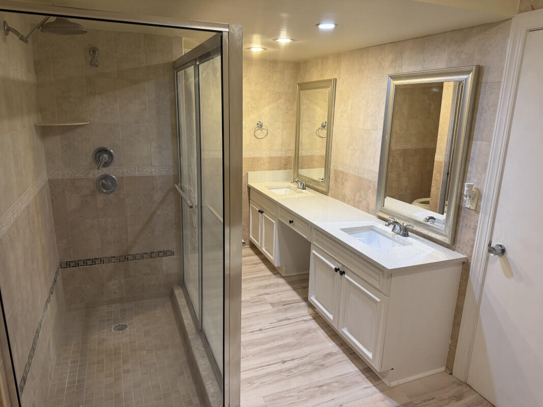 POINTE CONDO - Residential Lease