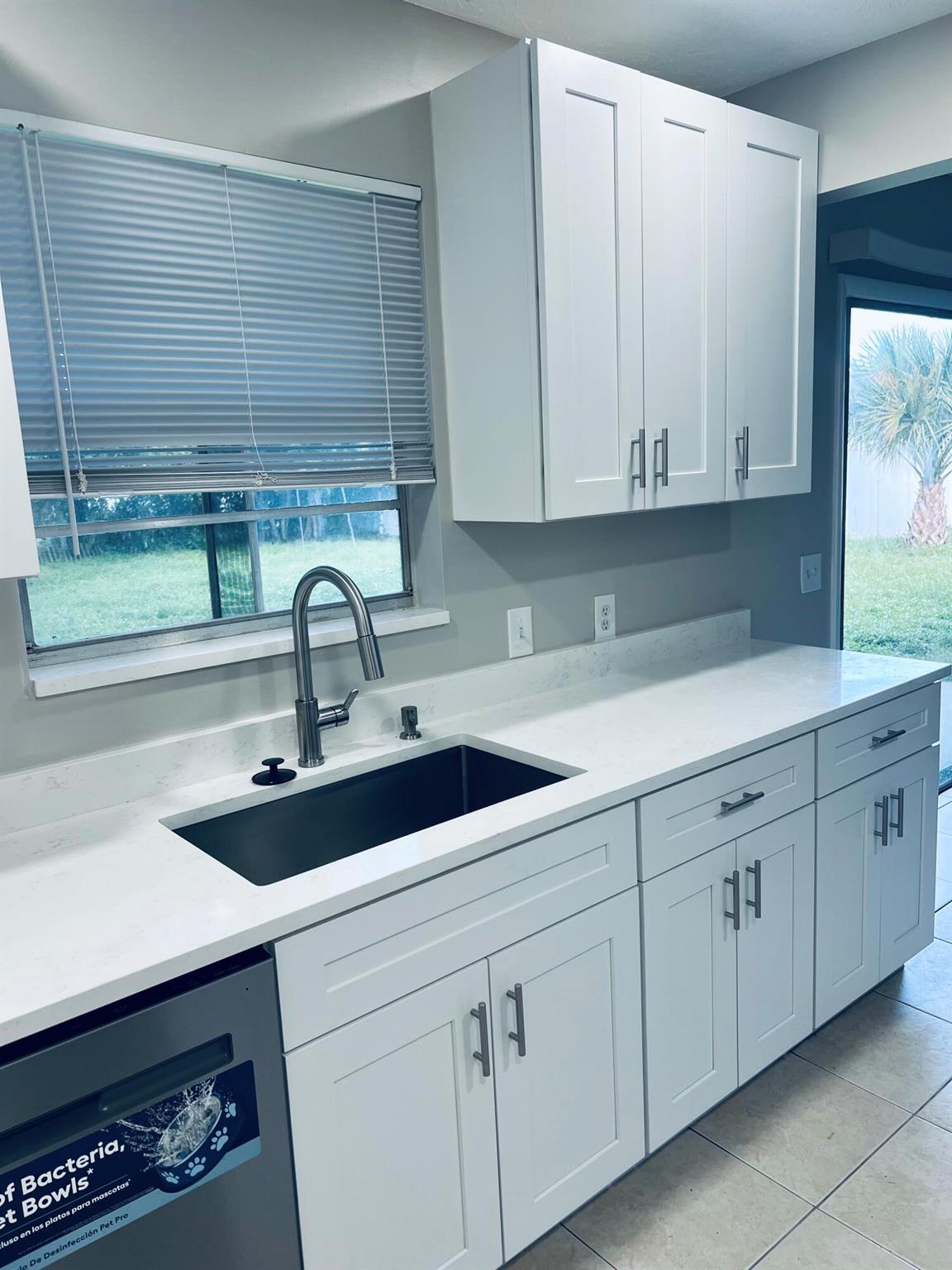 PORT ST LUCIE SECTION 18 - Residential Lease