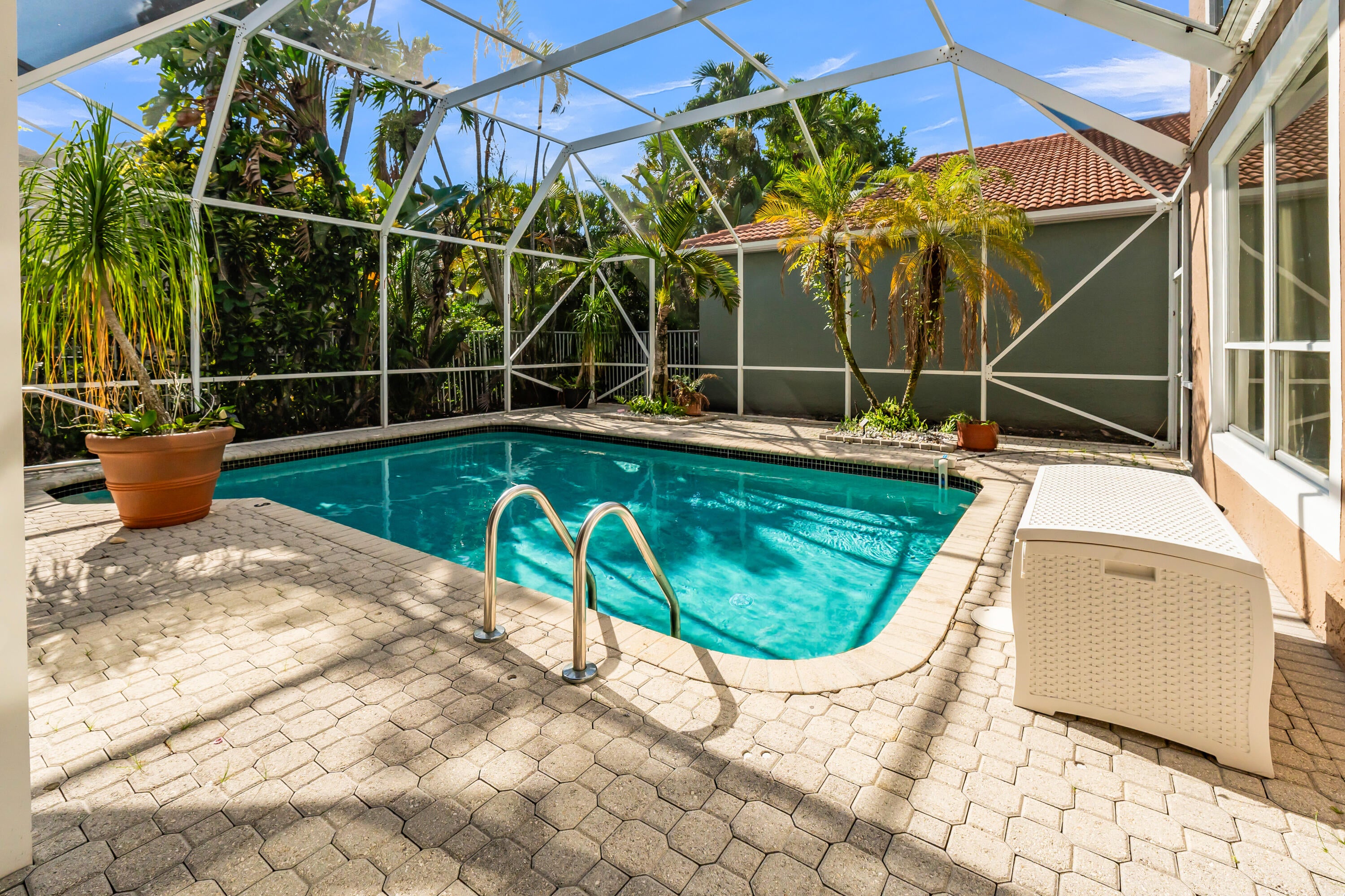 23330 Torre Circle, Boca Raton, FL, 33433/$850,000 3 23330 Torre Circle