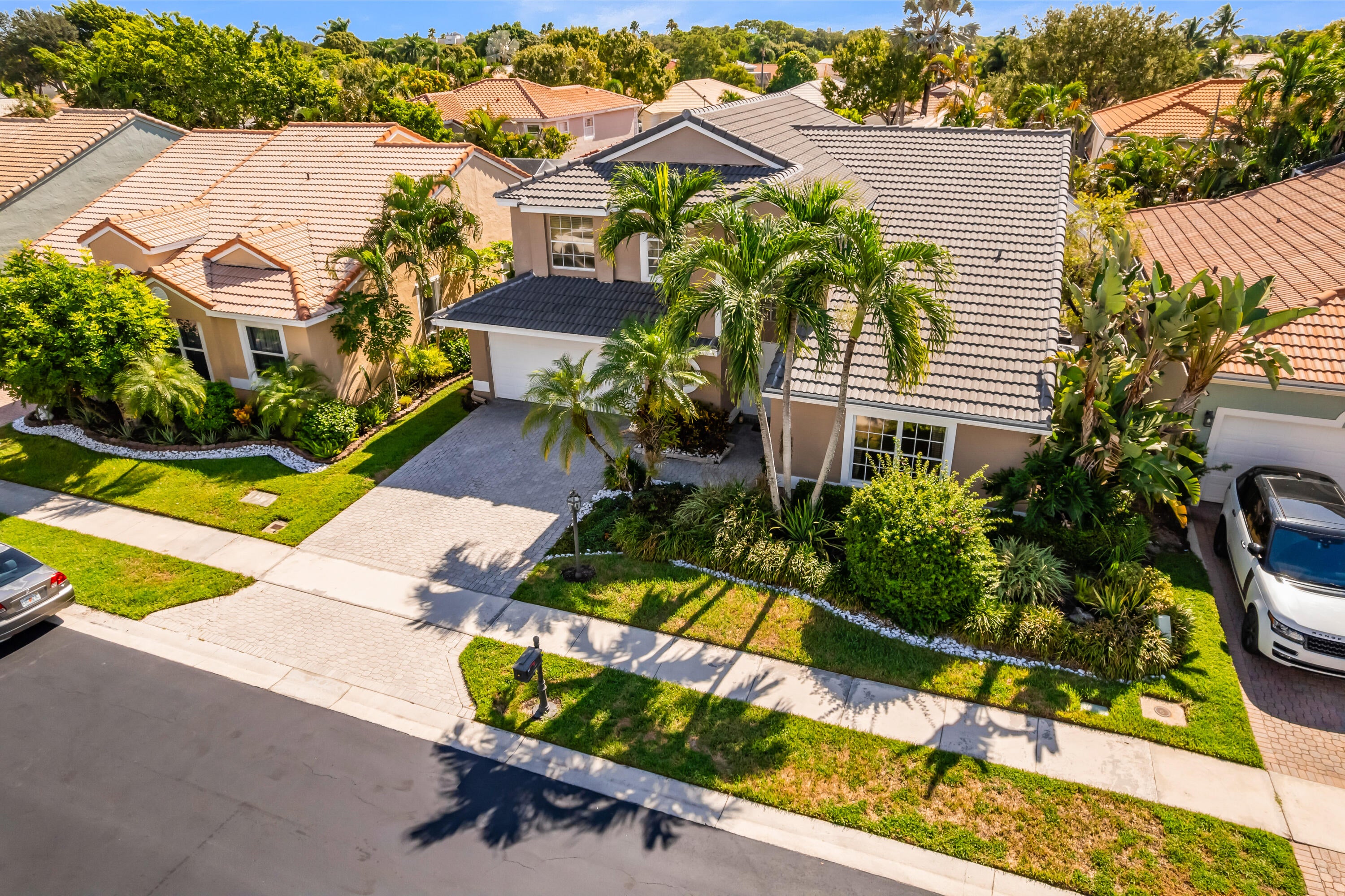 23330 Torre Circle, Boca Raton, FL, 33433/$850,000 2 23330 Torre Circle