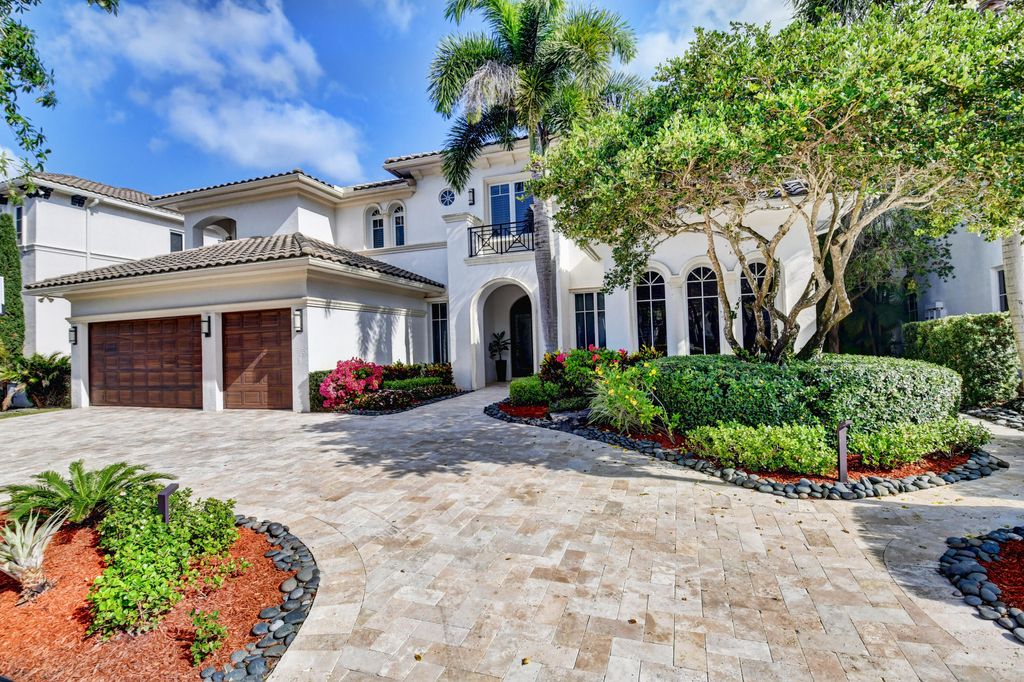 Photo of 17721 Middlebrook Way, Boca Raton, FL 33496 (MLS # R10993427)