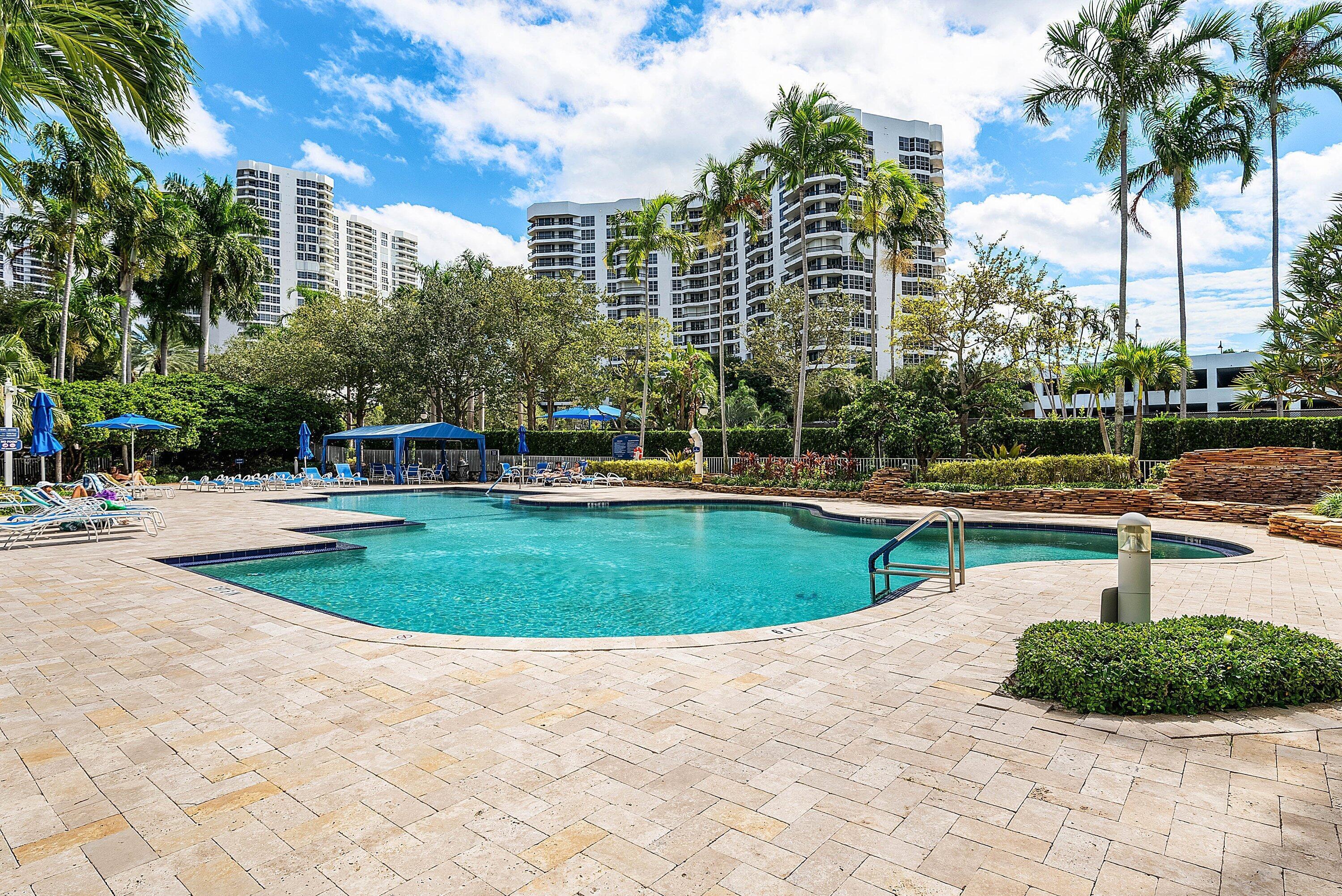 MYSTIC POINTE TOWER 400 CONDO - Residential