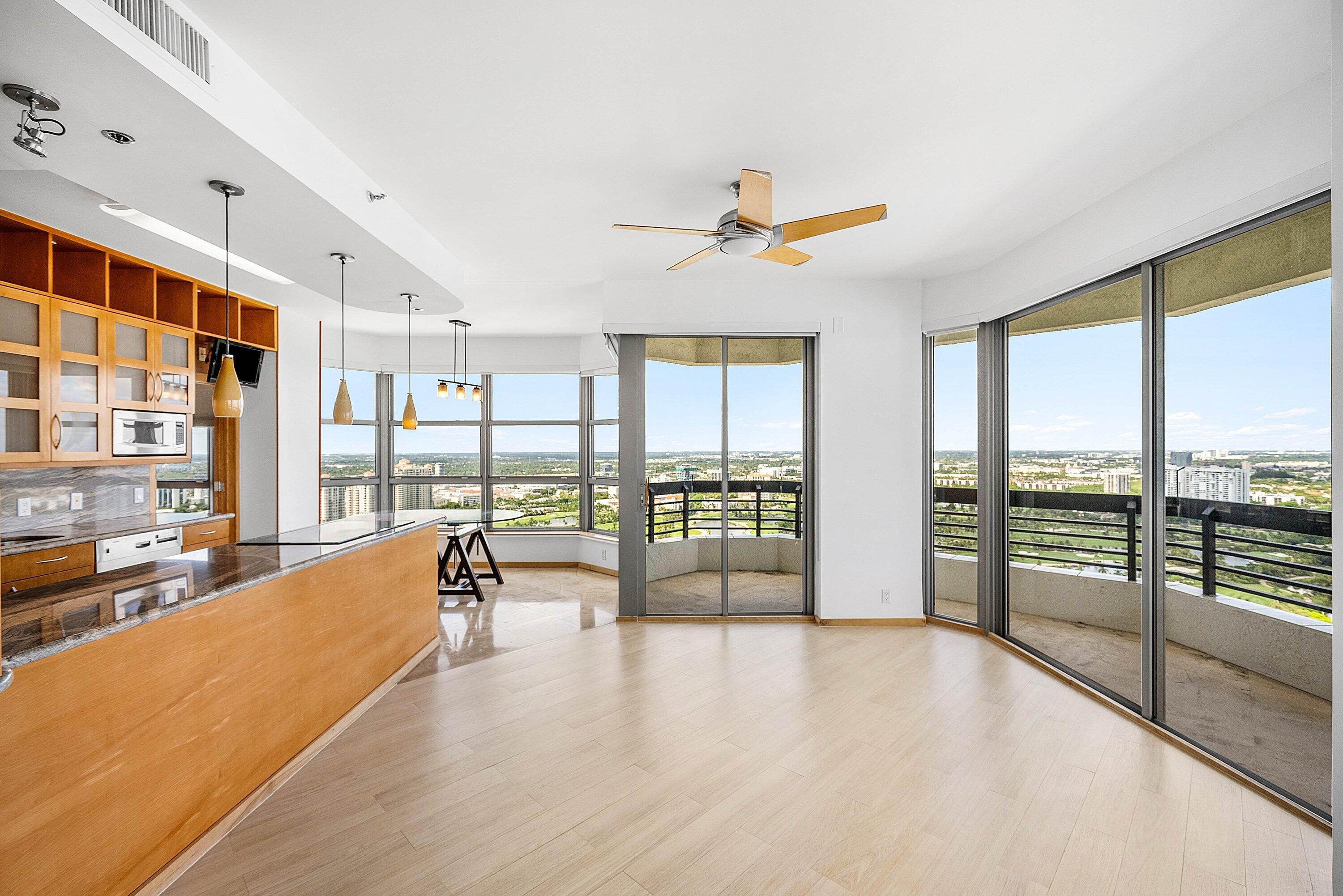 MYSTIC POINTE TOWER 400 CONDO - Residential