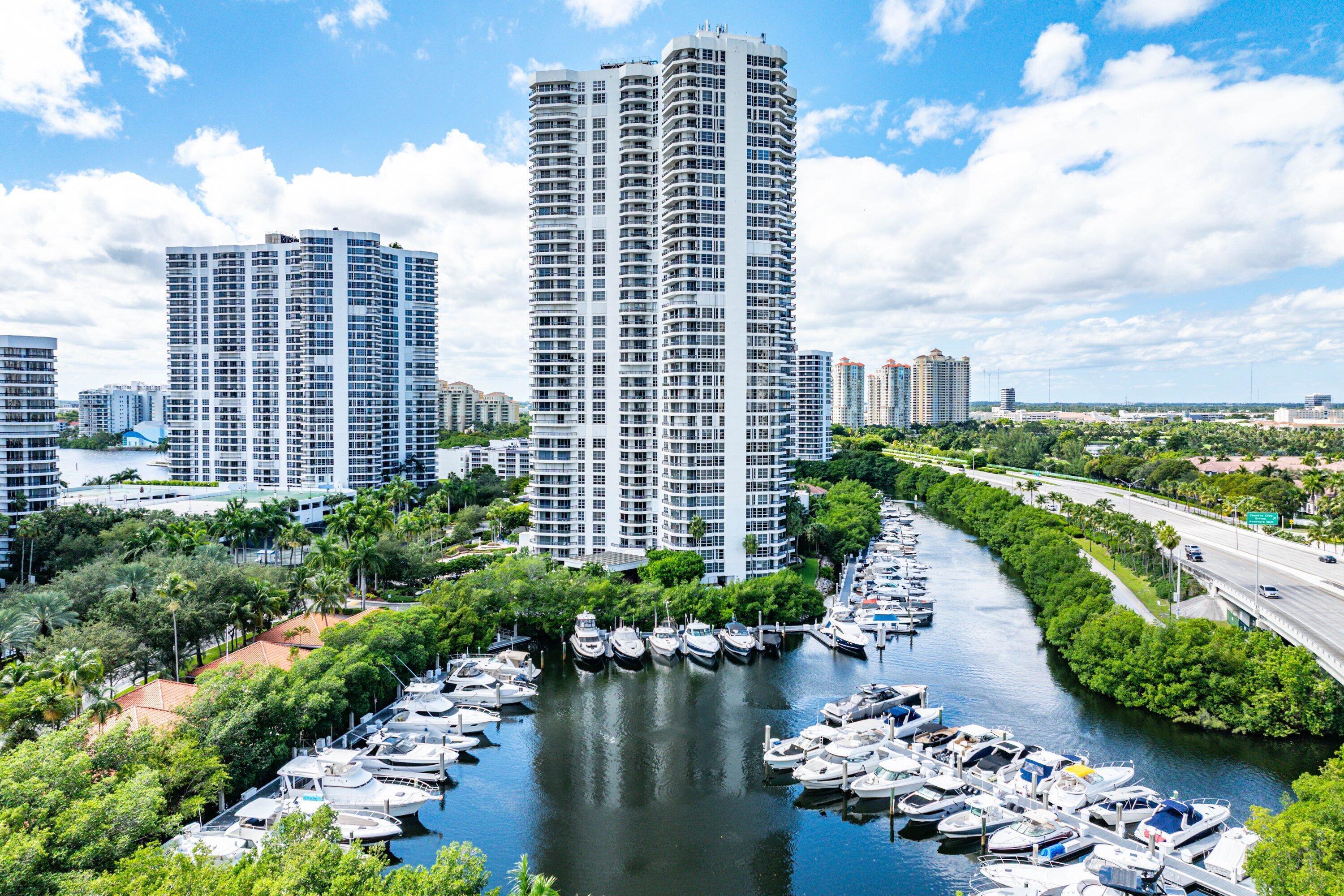 MYSTIC POINTE TOWER 400 CONDO - Residential