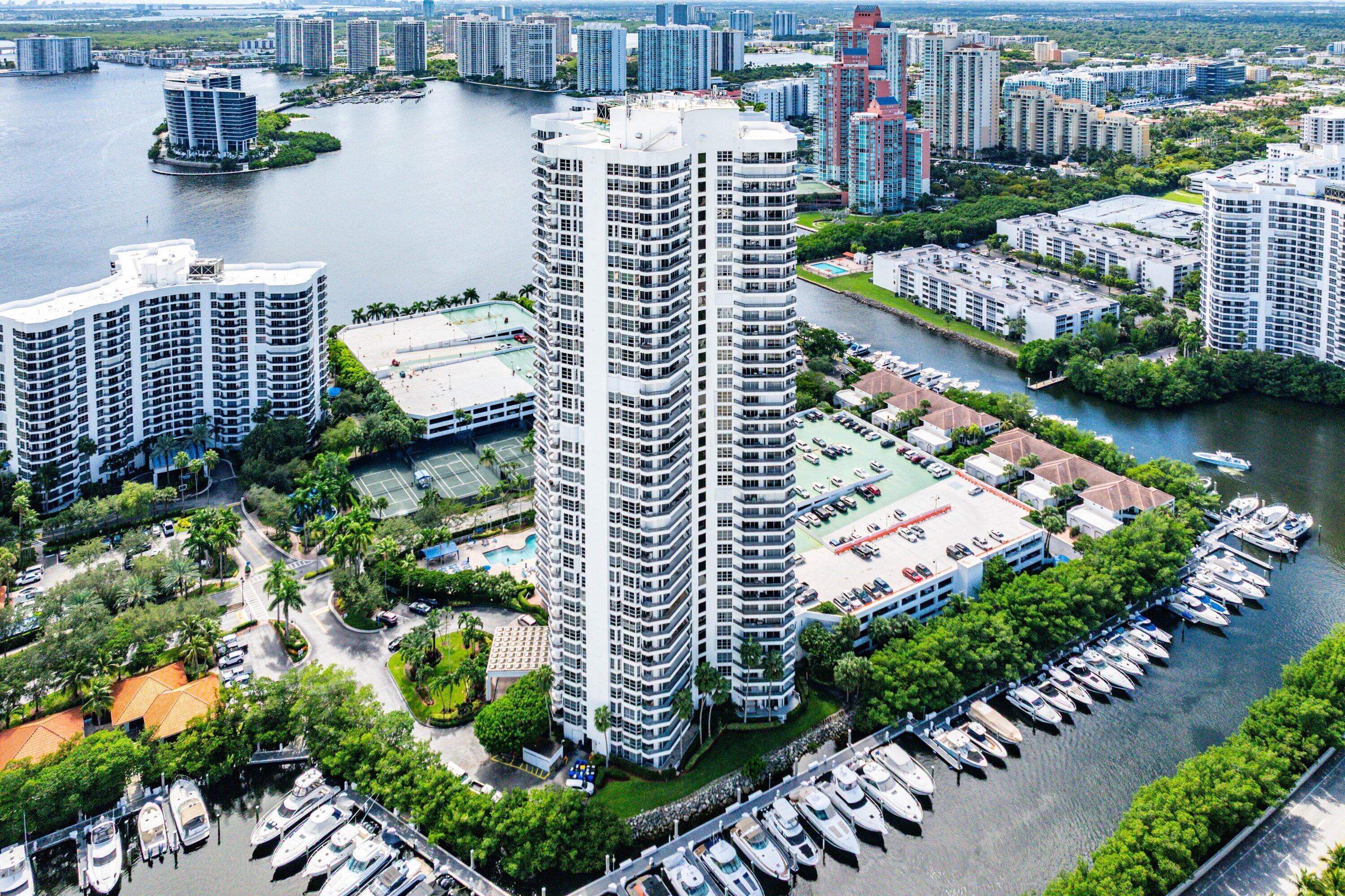 MYSTIC POINTE TOWER 400 CONDO - Residential