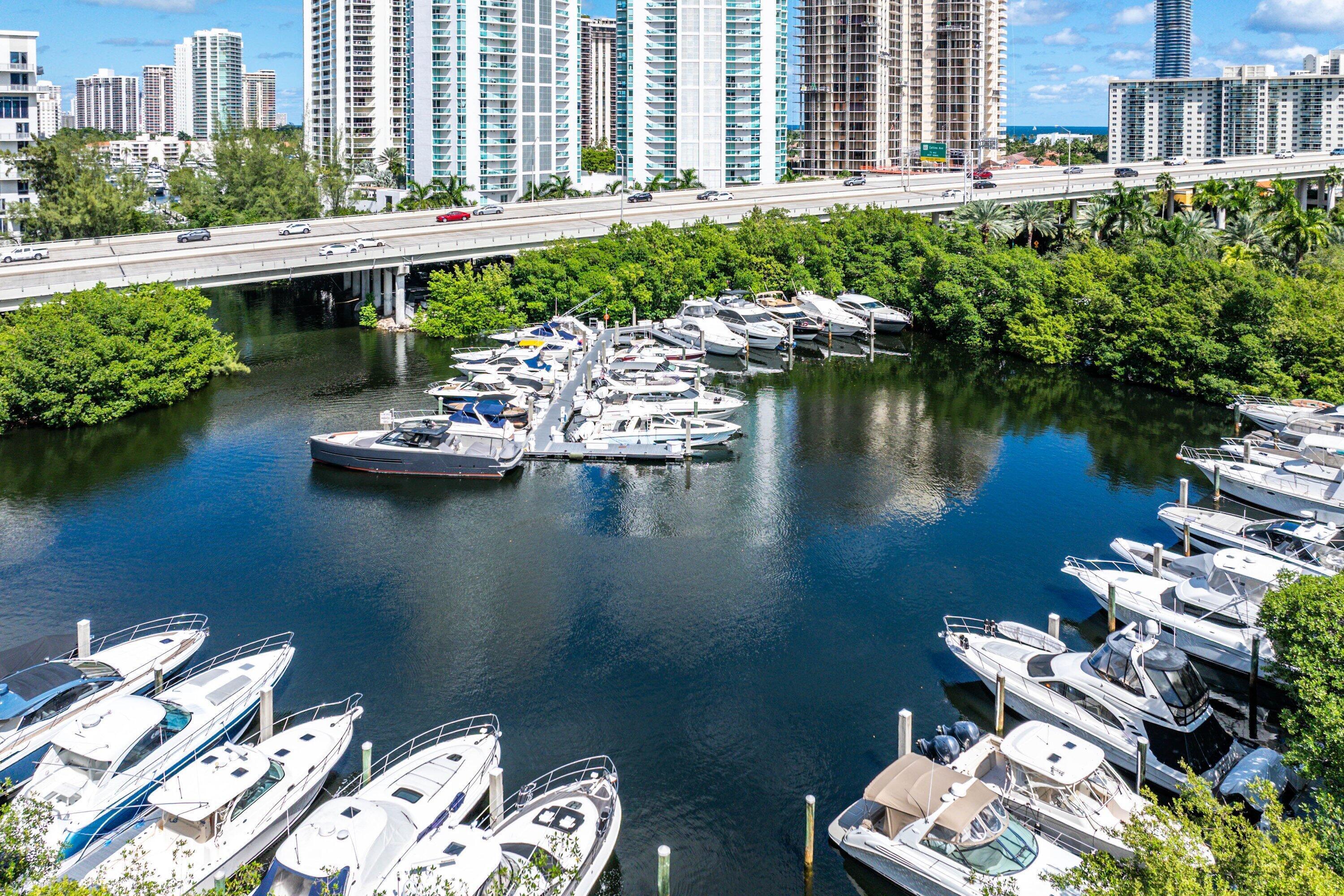 MYSTIC POINTE TOWER 400 CONDO - Residential