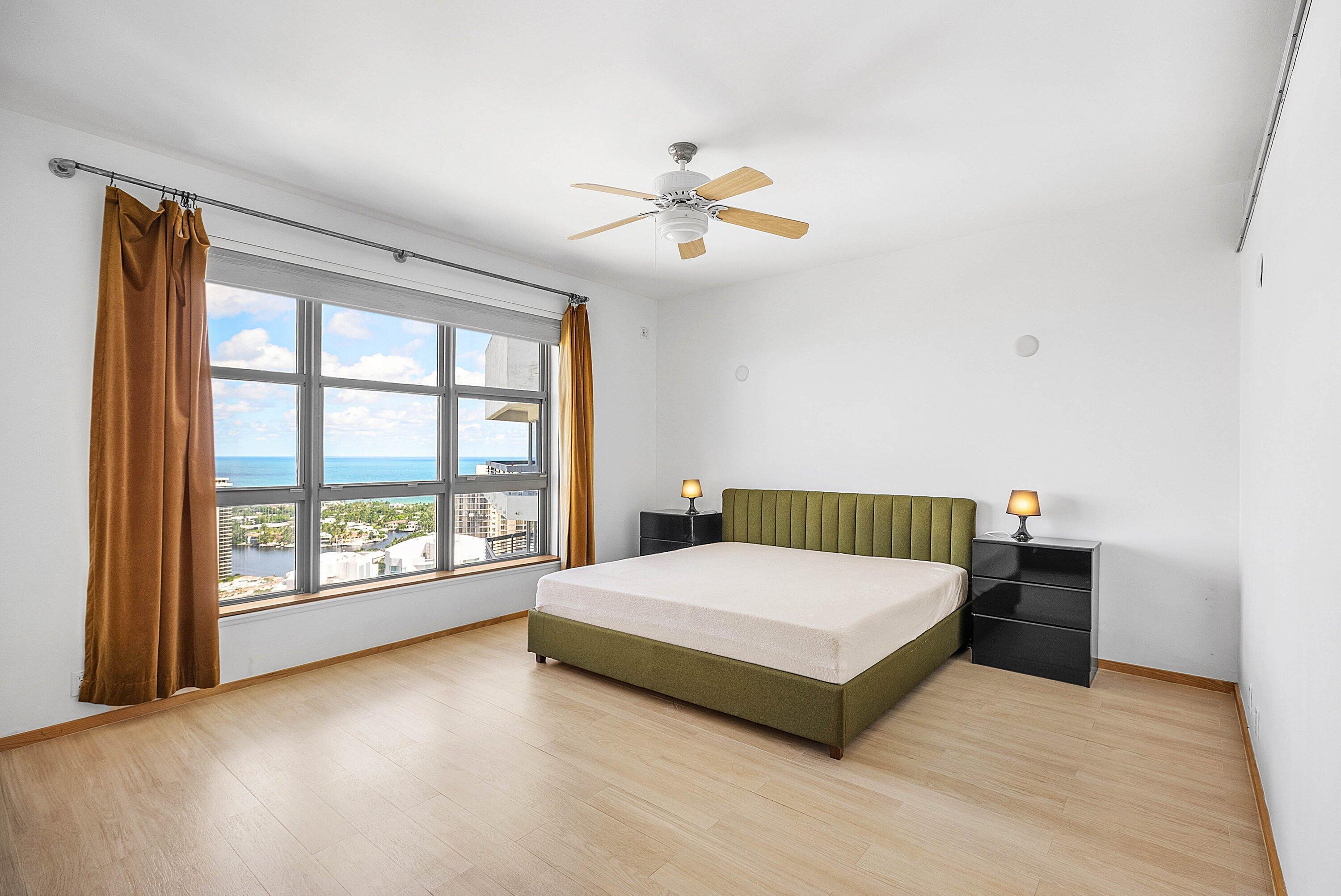 MYSTIC POINTE TOWER 400 CONDO - Residential