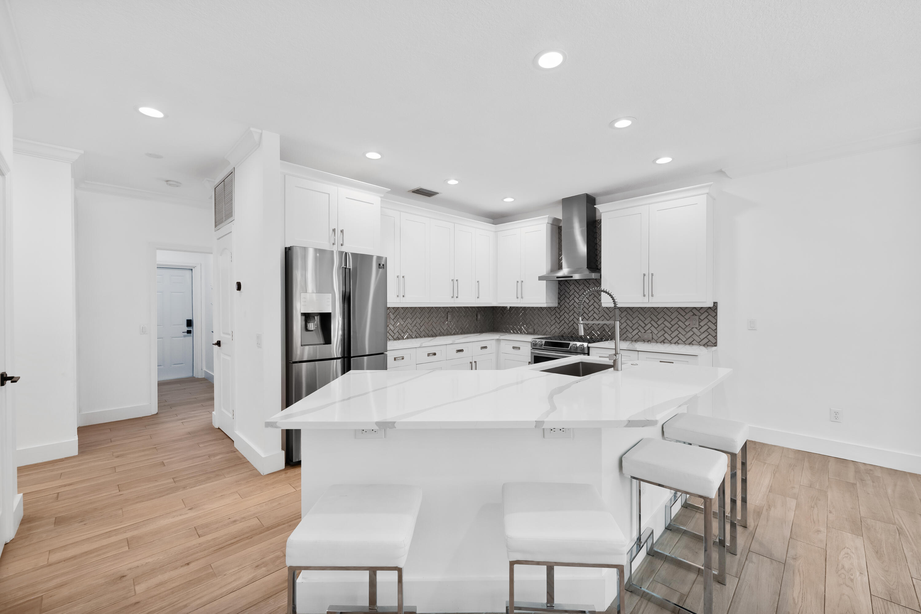 10560 Walnut Valley Drive