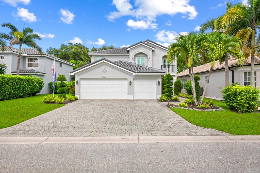 Photo of 10560 Walnut Valley Drive, Boynton Beach, FL 33473 (MLS # B26045179)