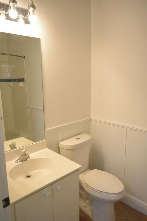 MAGNOLIA LAKES AT ST LUCIE WEST PHASE 2 - Residential Lease