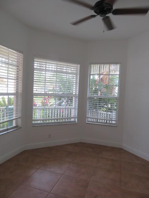 MAGNOLIA LAKES AT ST LUCIE WEST PHASE 2 - Residential Lease