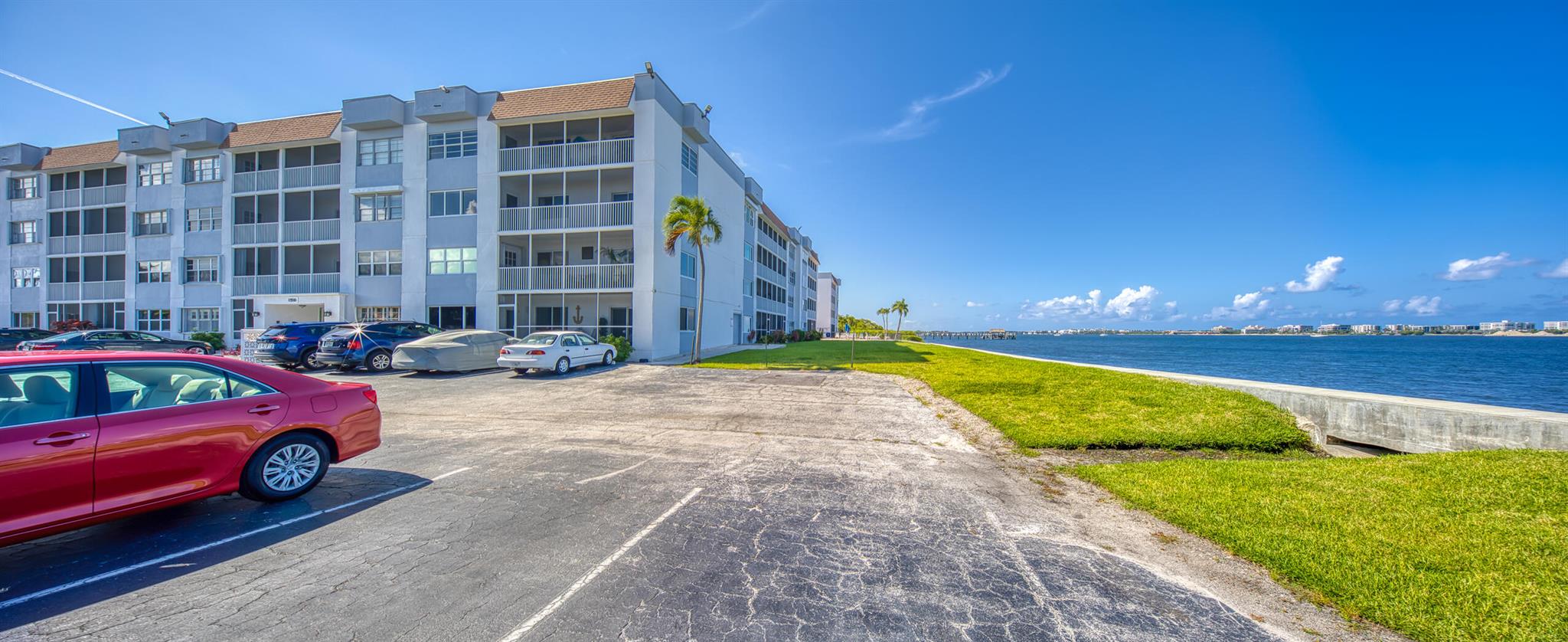 PALM LAKE 1 CONDO - Residential