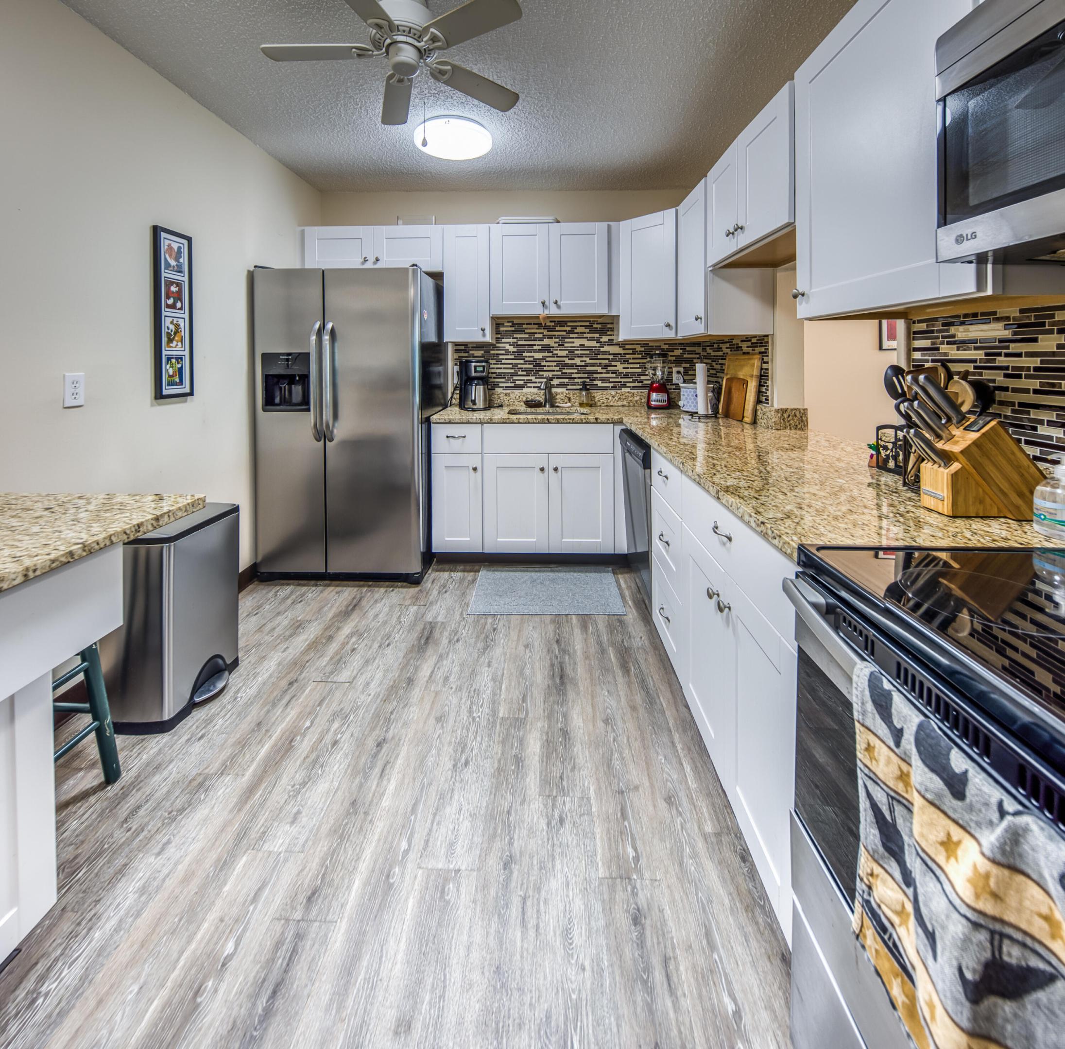 PALM LAKE 1 CONDO - Residential