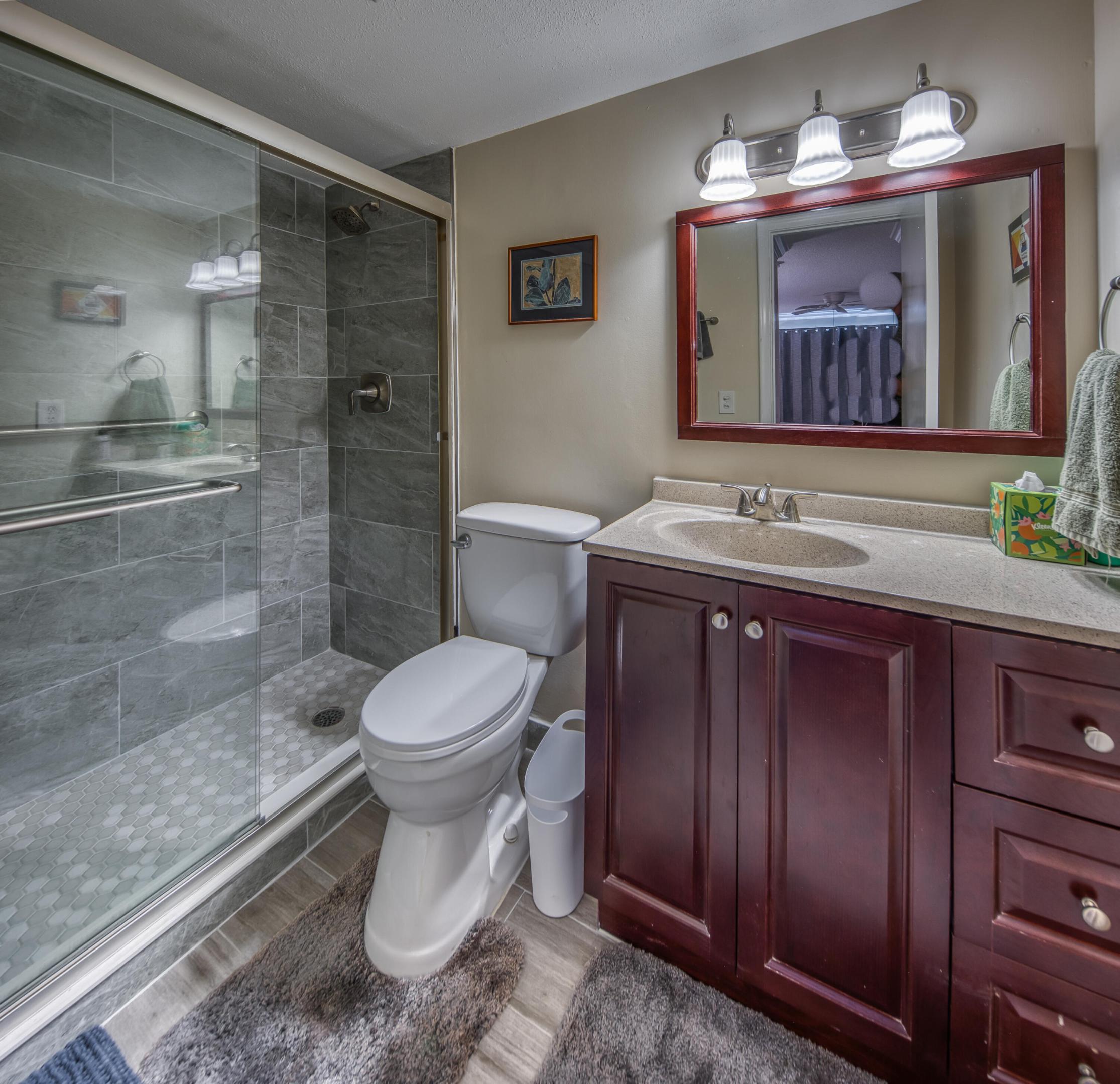 PALM LAKE 1 CONDO - Residential