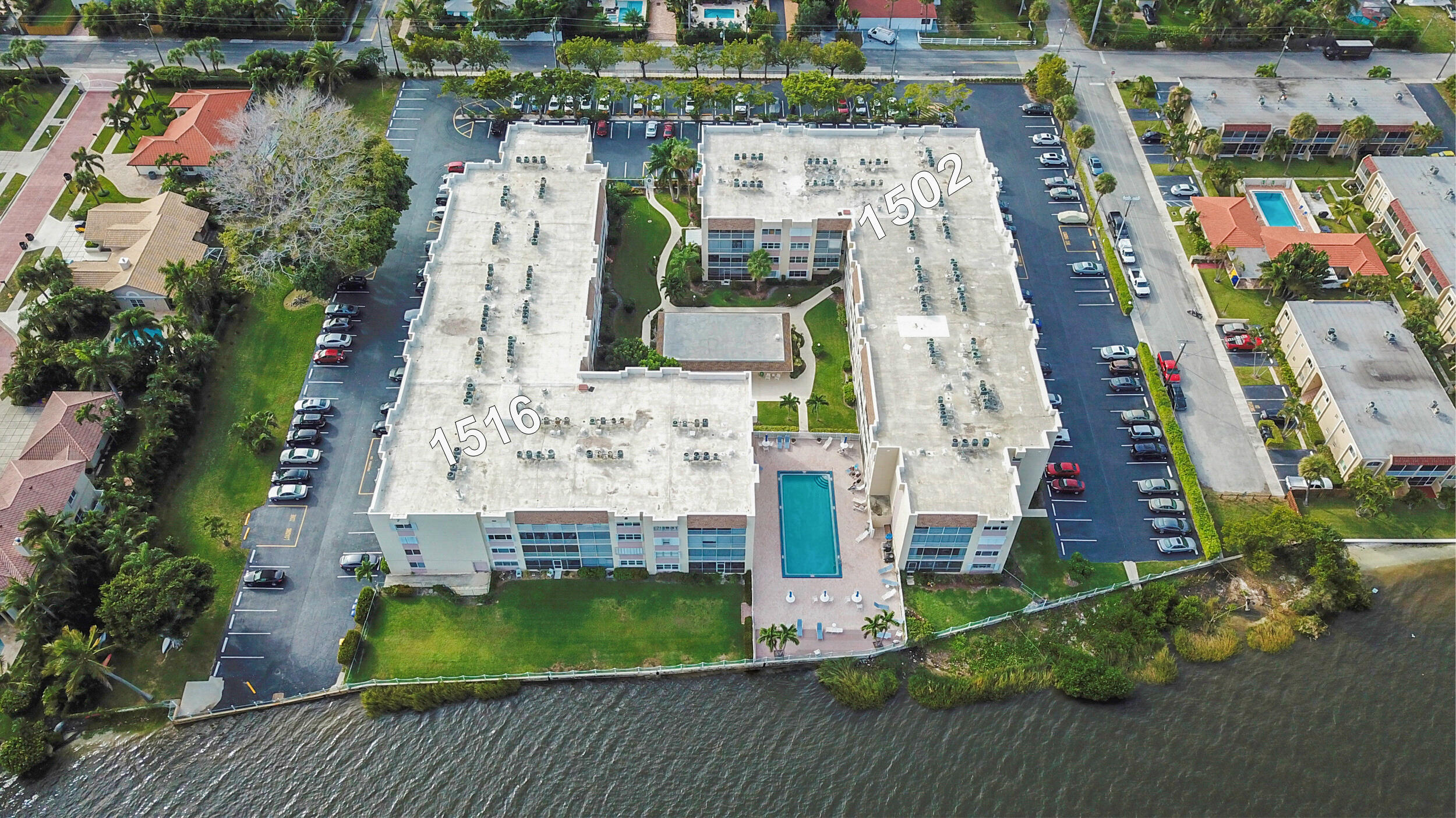 PALM LAKE 1 CONDO - Residential