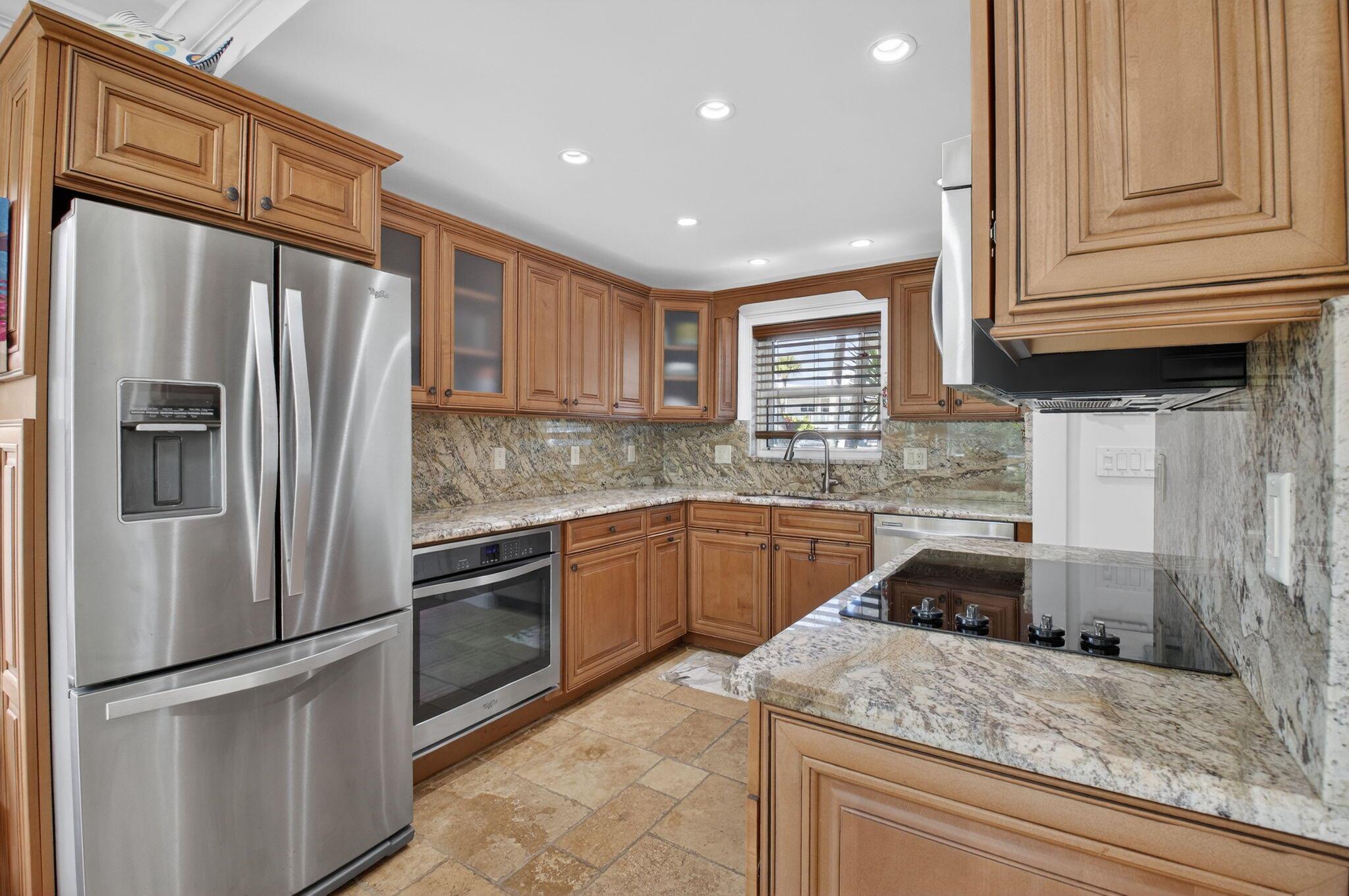 INTRACOASTAL TERRACE COND - Residential