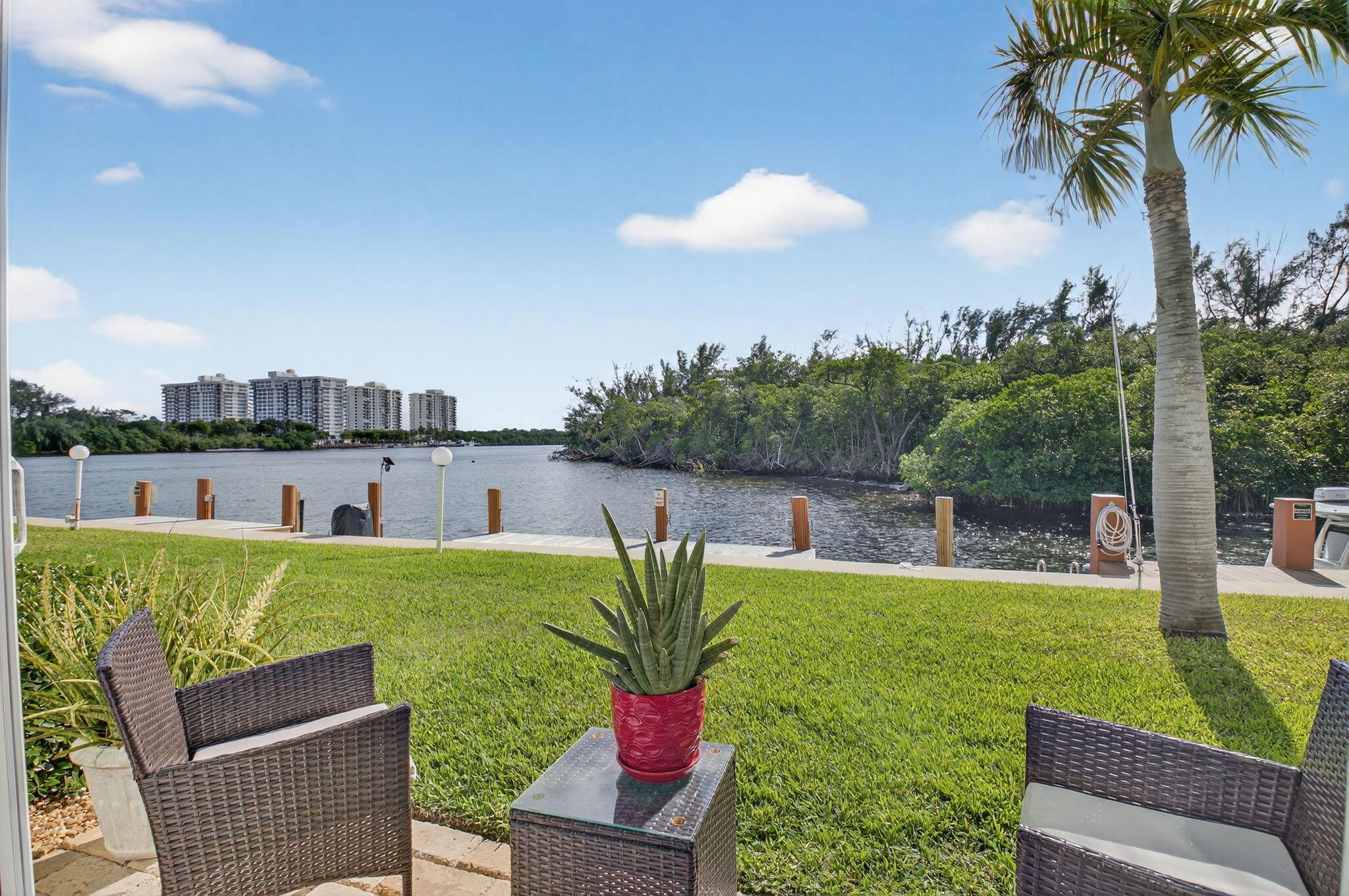 INTRACOASTAL TERRACE COND - Residential