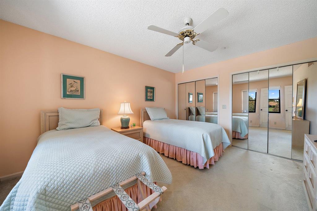 WATERBEND AT JONATHANS LANDING CONDO - Residential