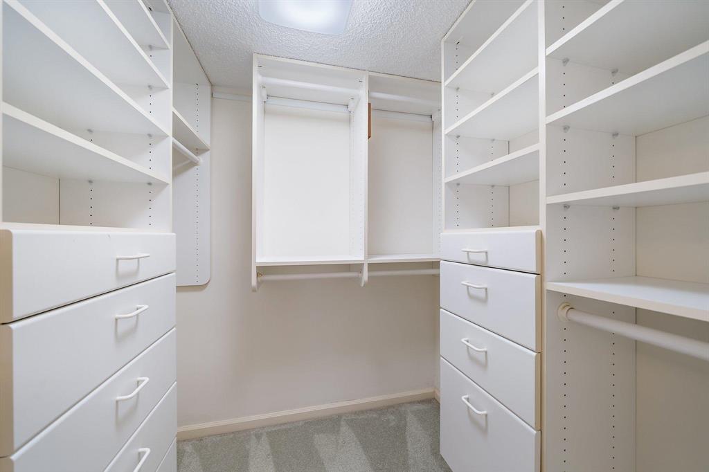 WATERBEND AT JONATHANS LANDING CONDO - Residential