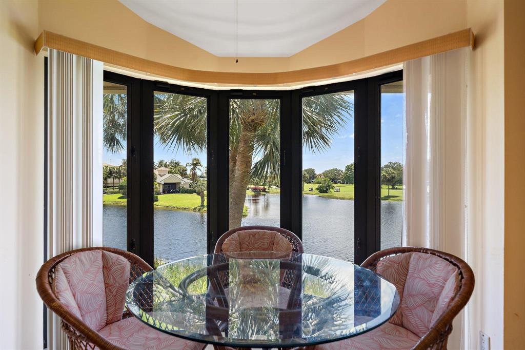 WATERBEND AT JONATHANS LANDING CONDO - Residential