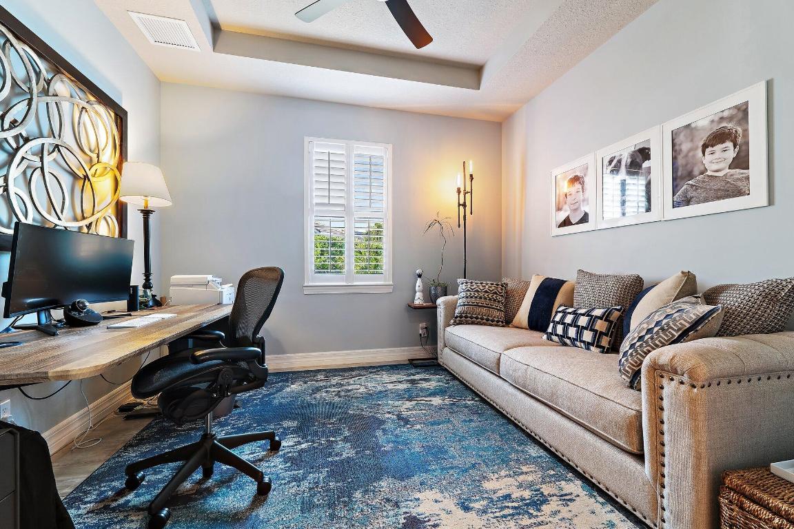 SHORES POINTE - Residential