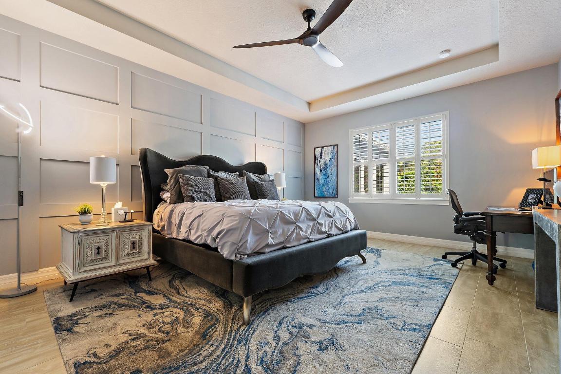 SHORES POINTE - Residential