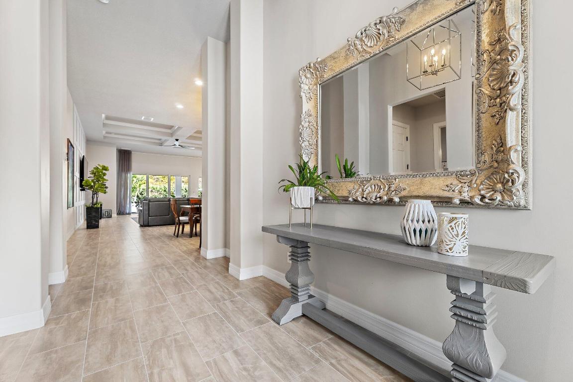 SHORES POINTE - Residential