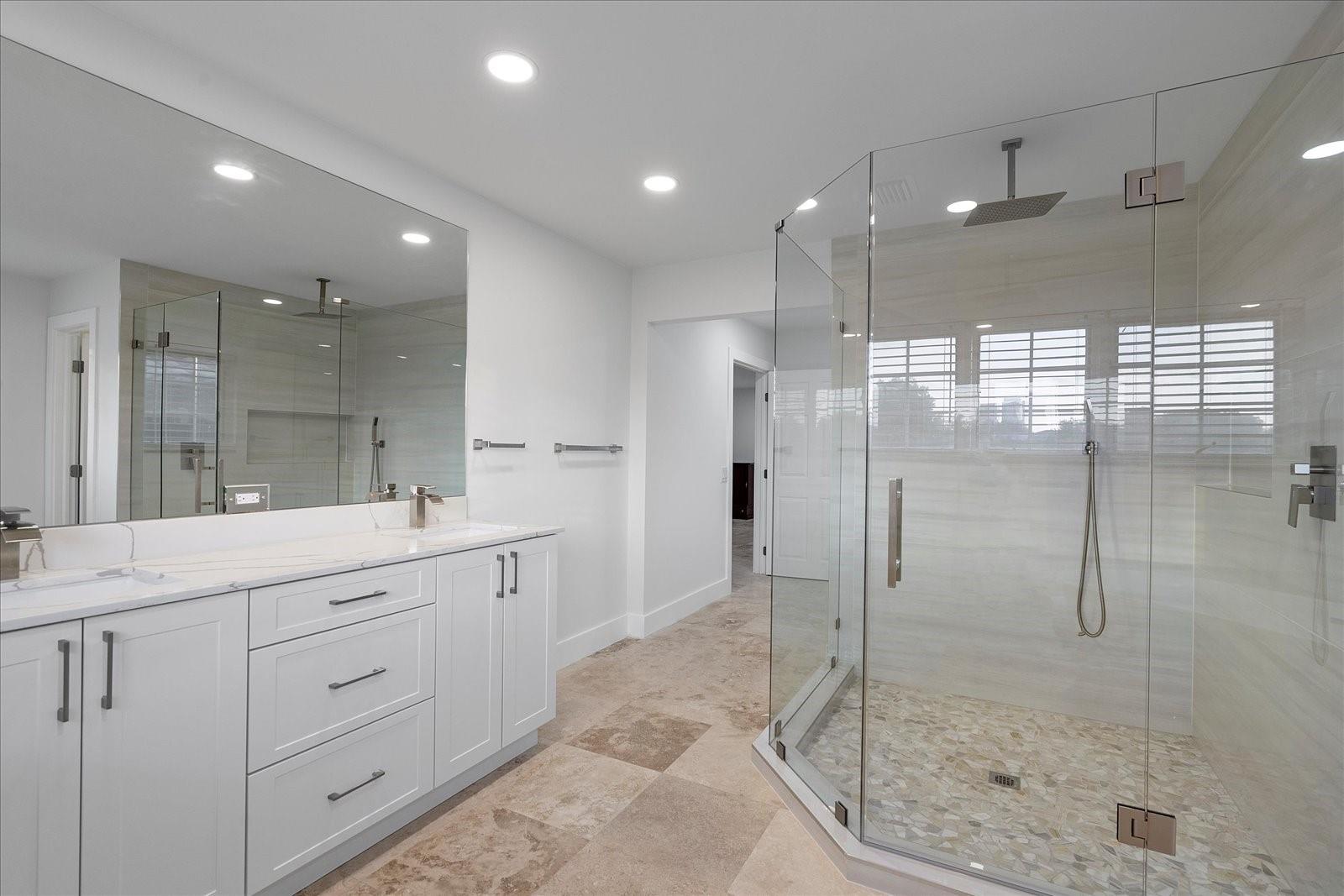 RIO VISTA ISLES - Residential Lease