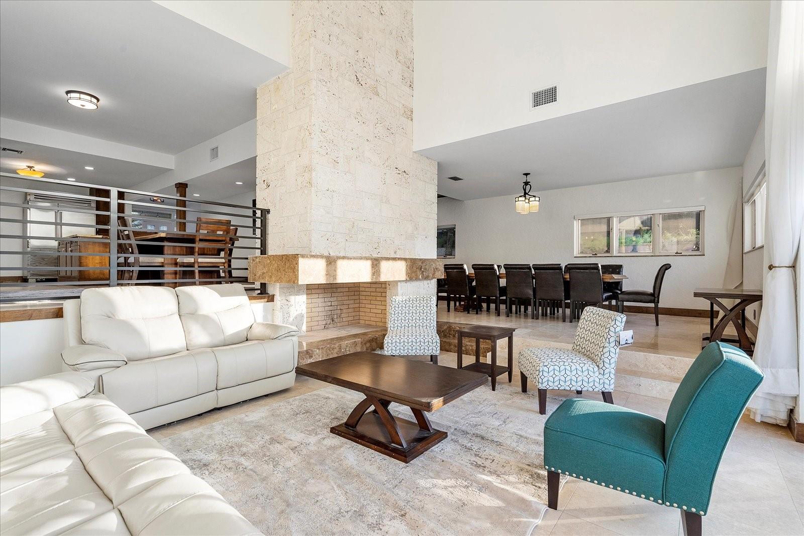 RIO VISTA ISLES - Residential Lease
