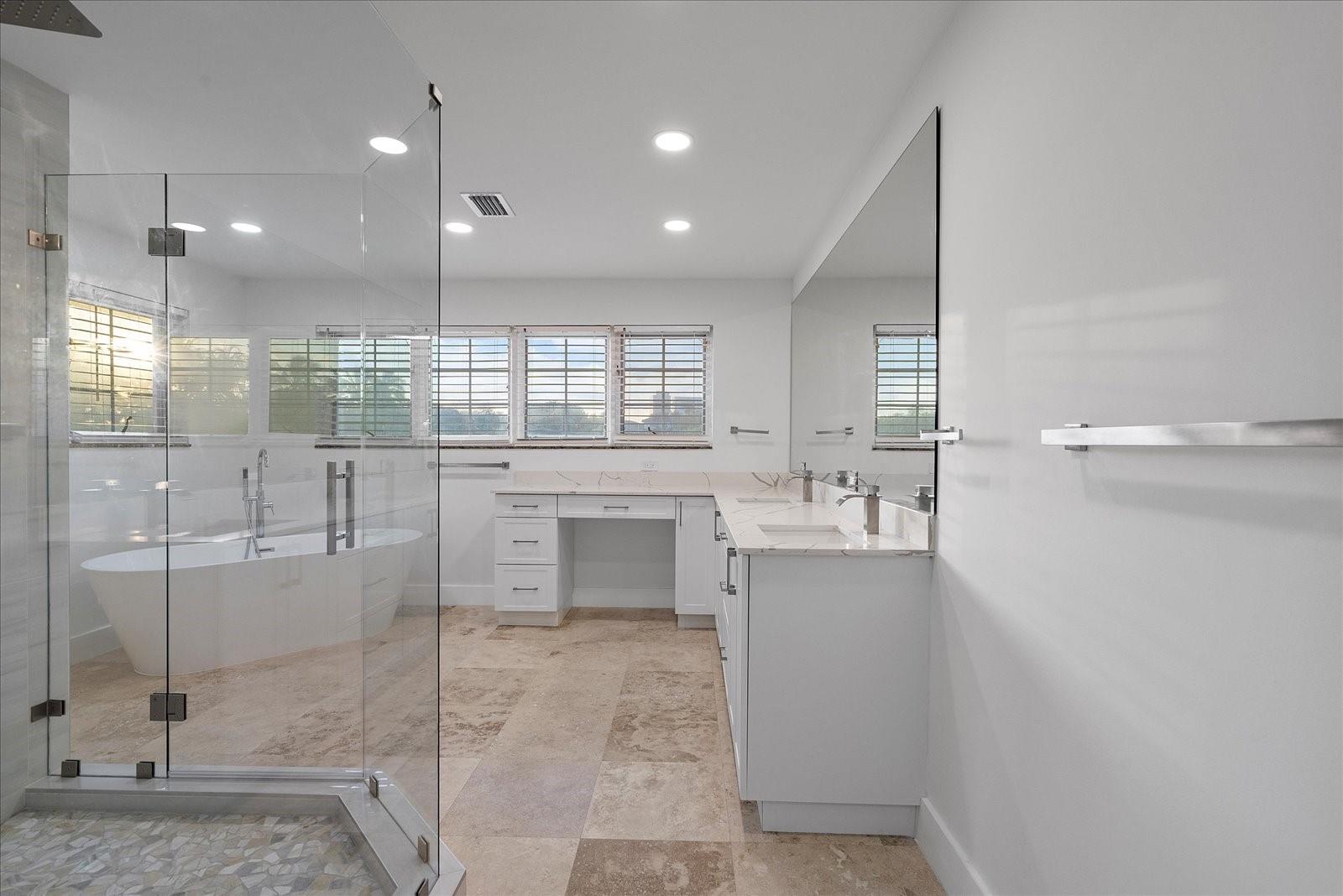 RIO VISTA ISLES - Residential Lease